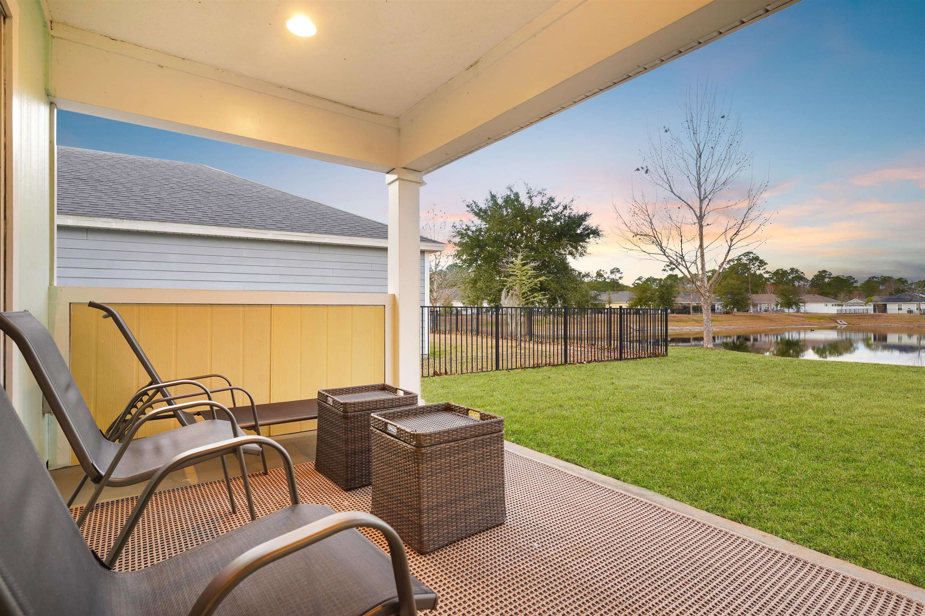 Image 27 of 37 For 124 Santorini Ct