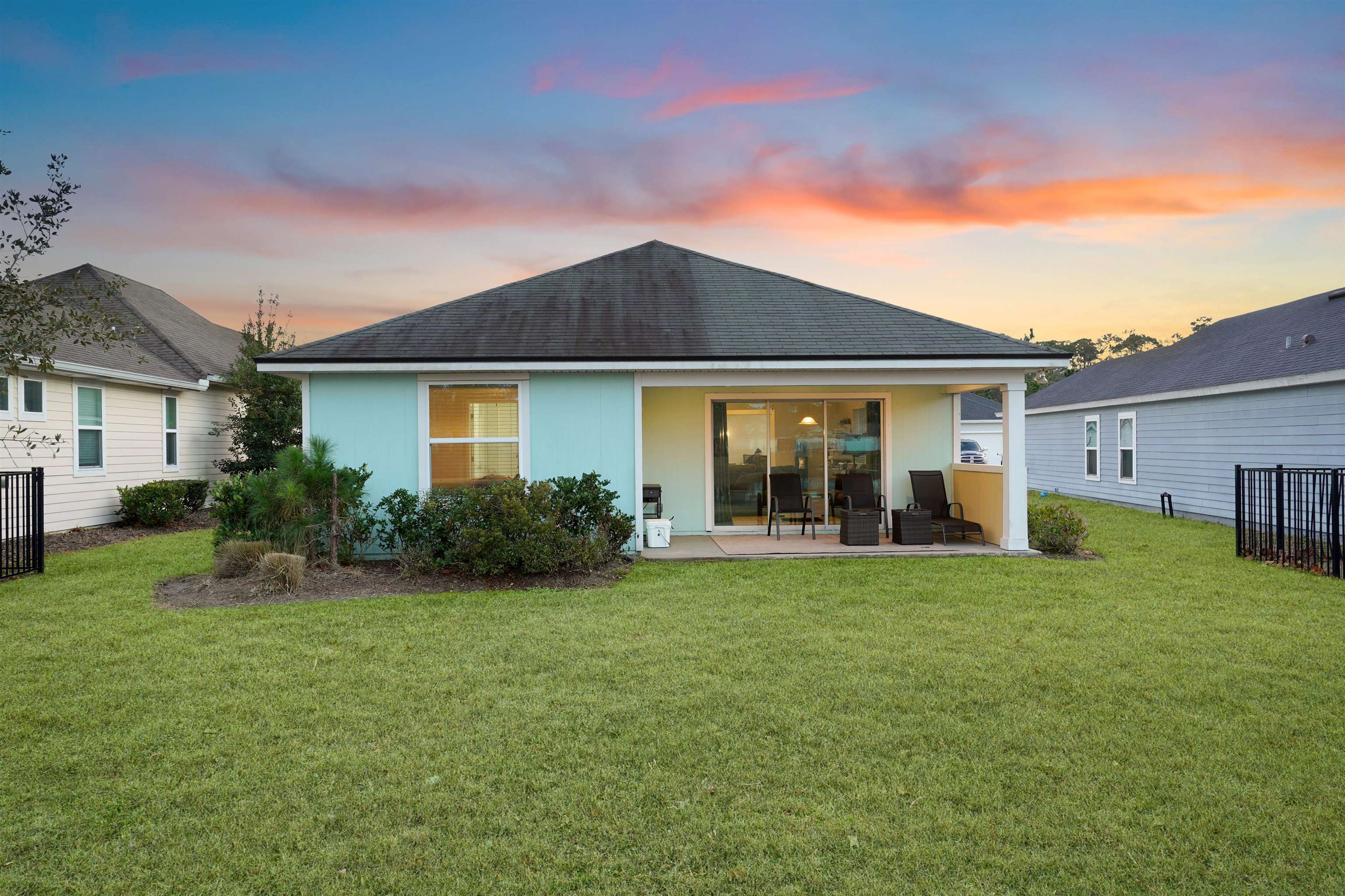 Image 30 of 37 For 124 Santorini Ct