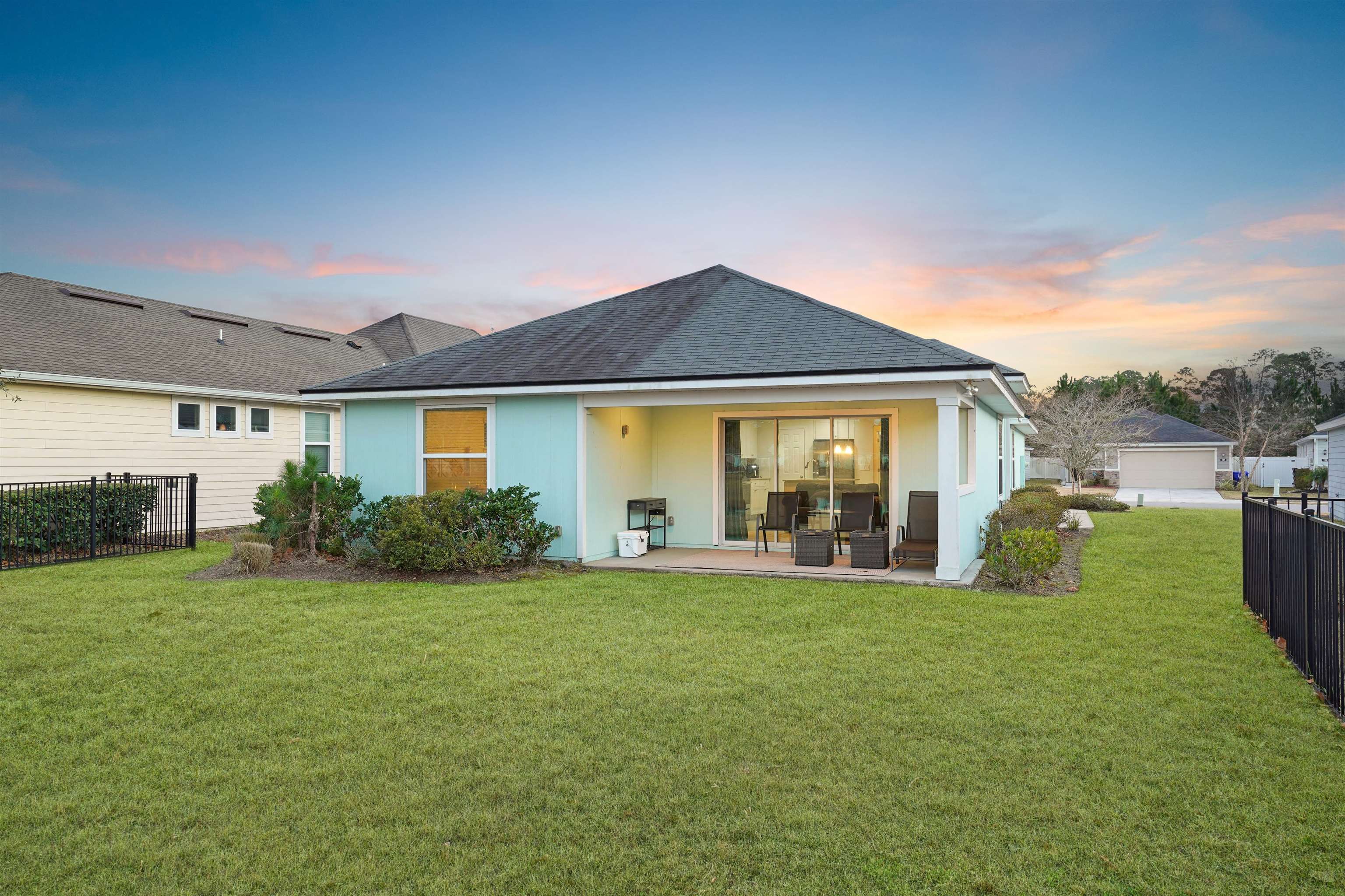 Image 31 of 37 For 124 Santorini Ct