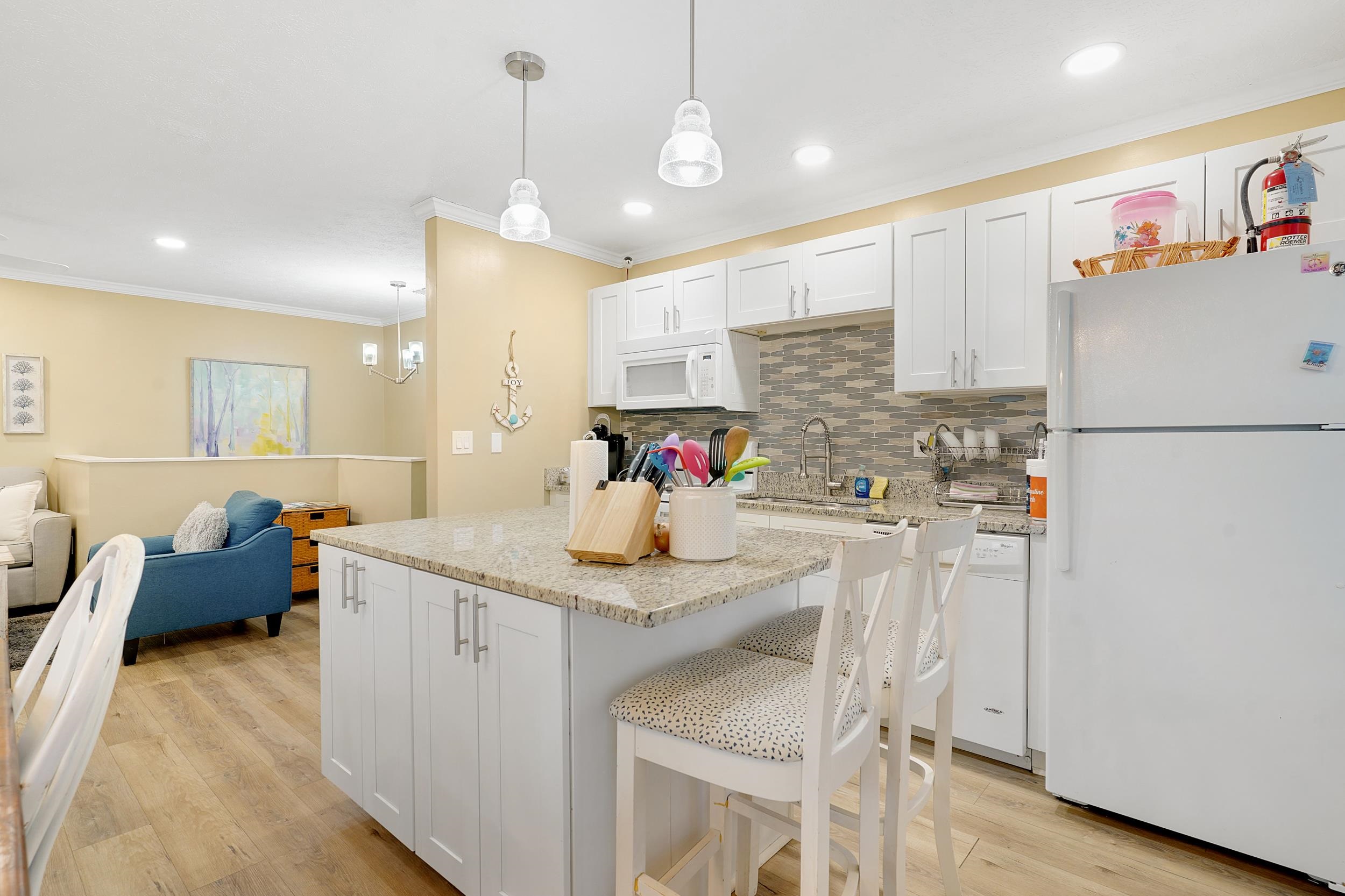 Image 11 of 48 For 43 Sailfish Ln