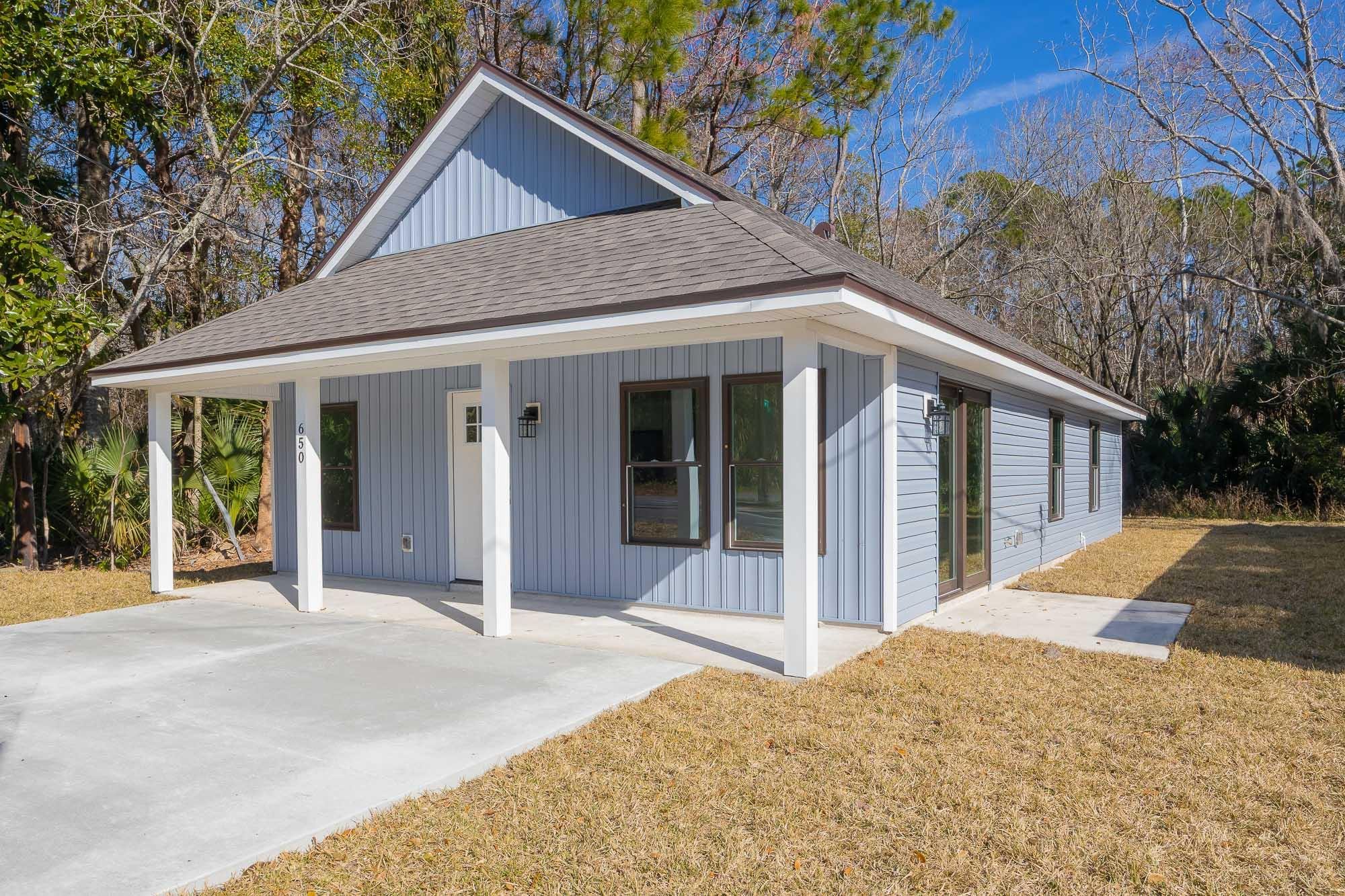 Image 3 of 53 For 650 St Johns St S