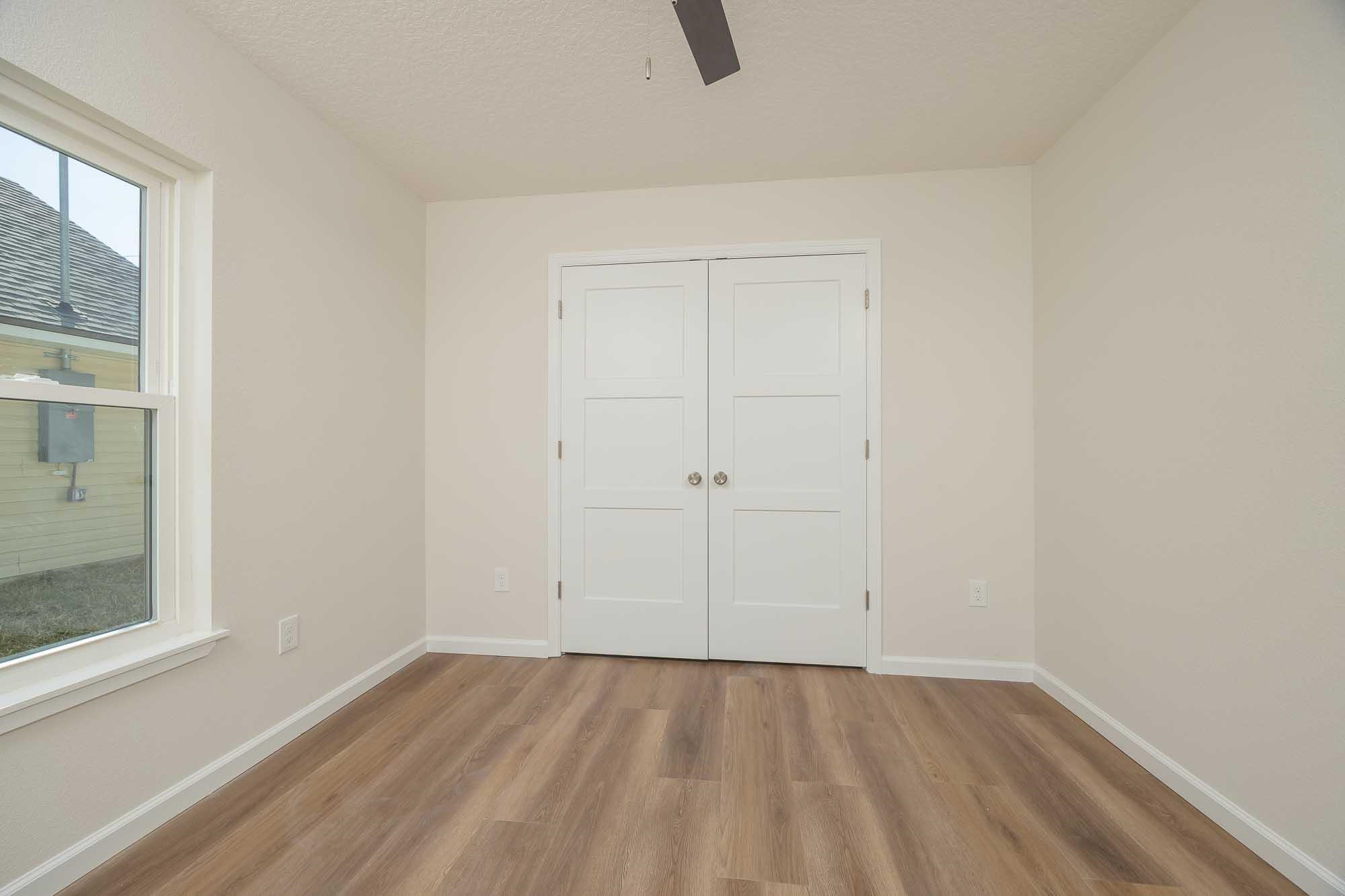 Image 30 of 53 For 650 St Johns St S