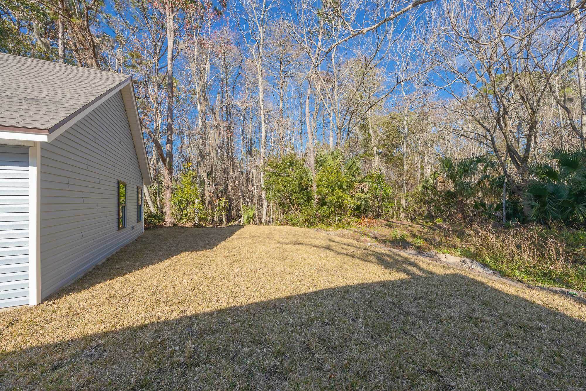 Image 40 of 53 For 650 St Johns St S