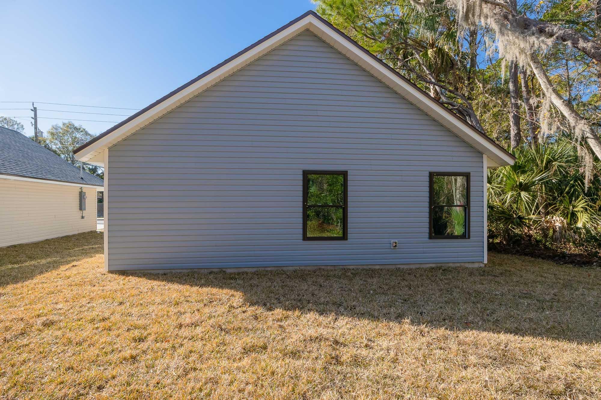 Image 41 of 53 For 650 St Johns St S