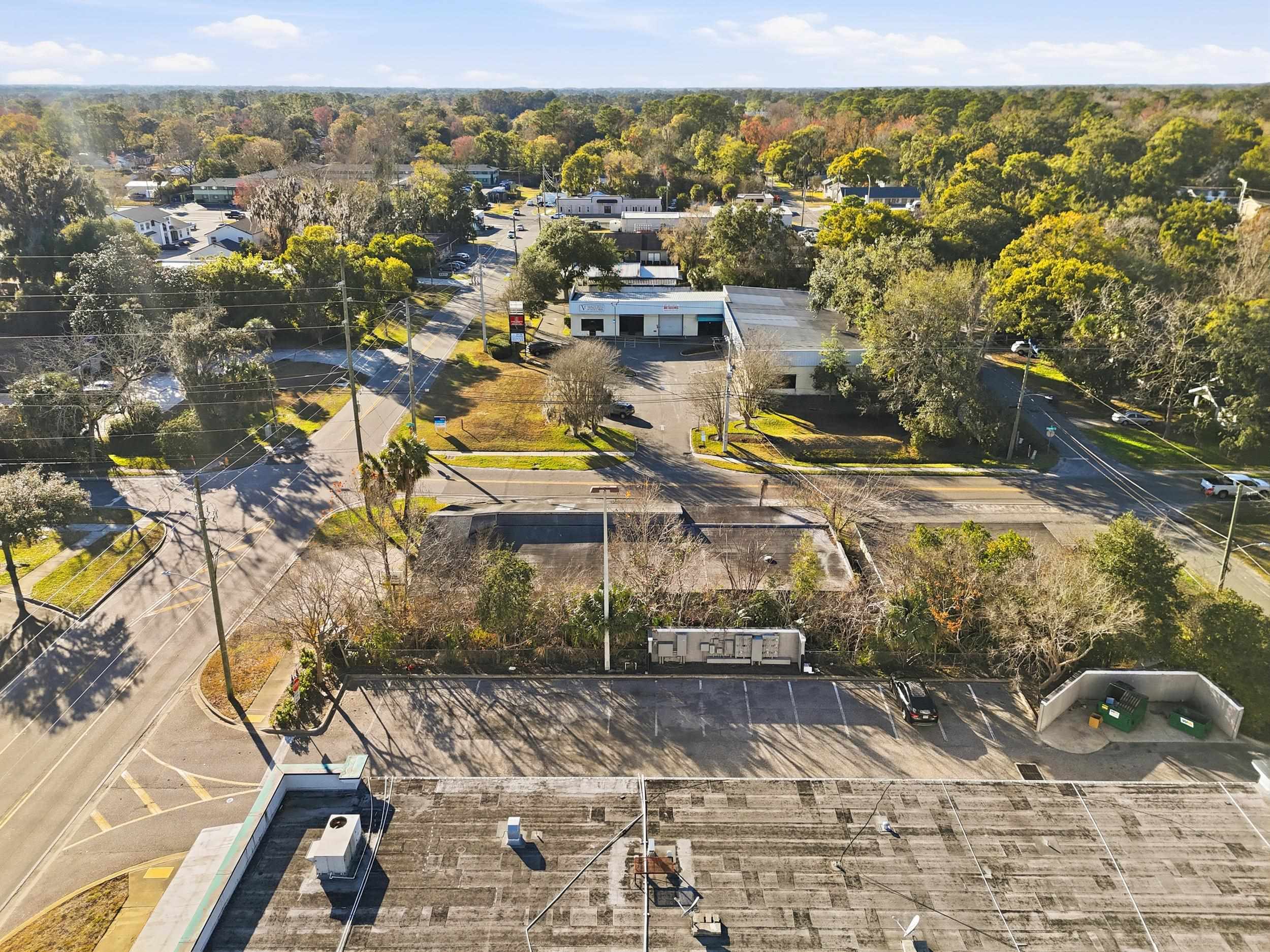 Image 10 of 32 For 4545 Saint Johns Ave