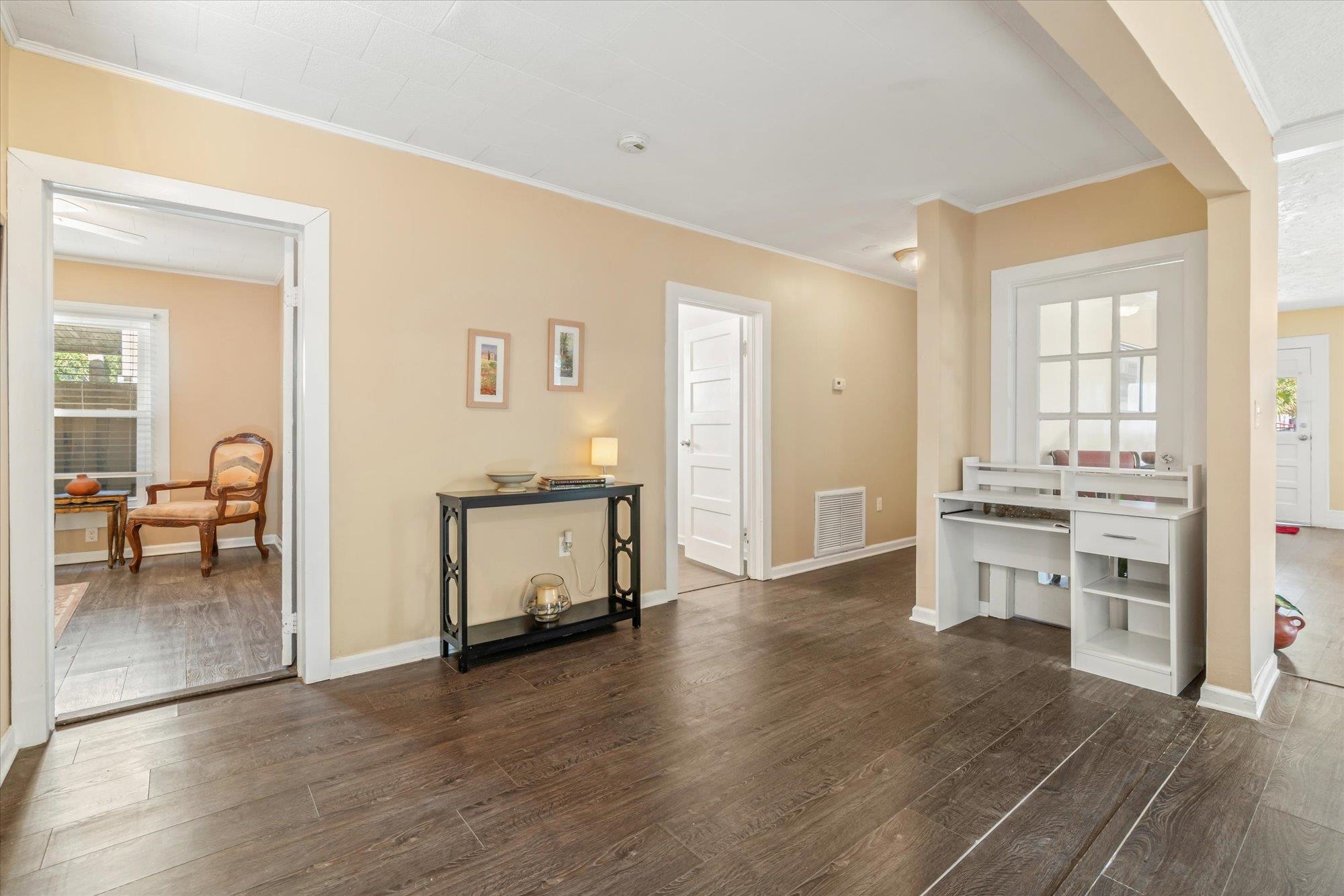 Image 17 of 54 For 166 Martin Luther King Ave