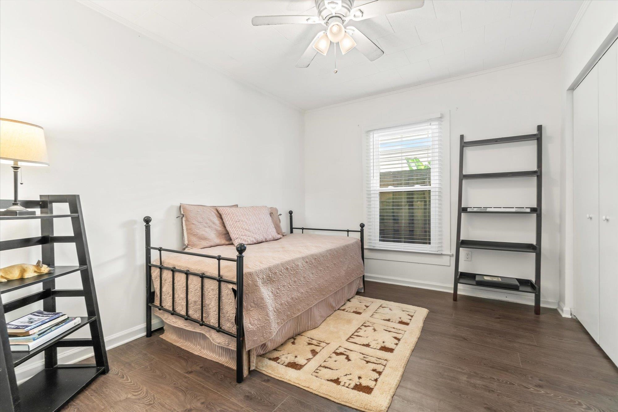 Image 33 of 54 For 166 Martin Luther King Ave