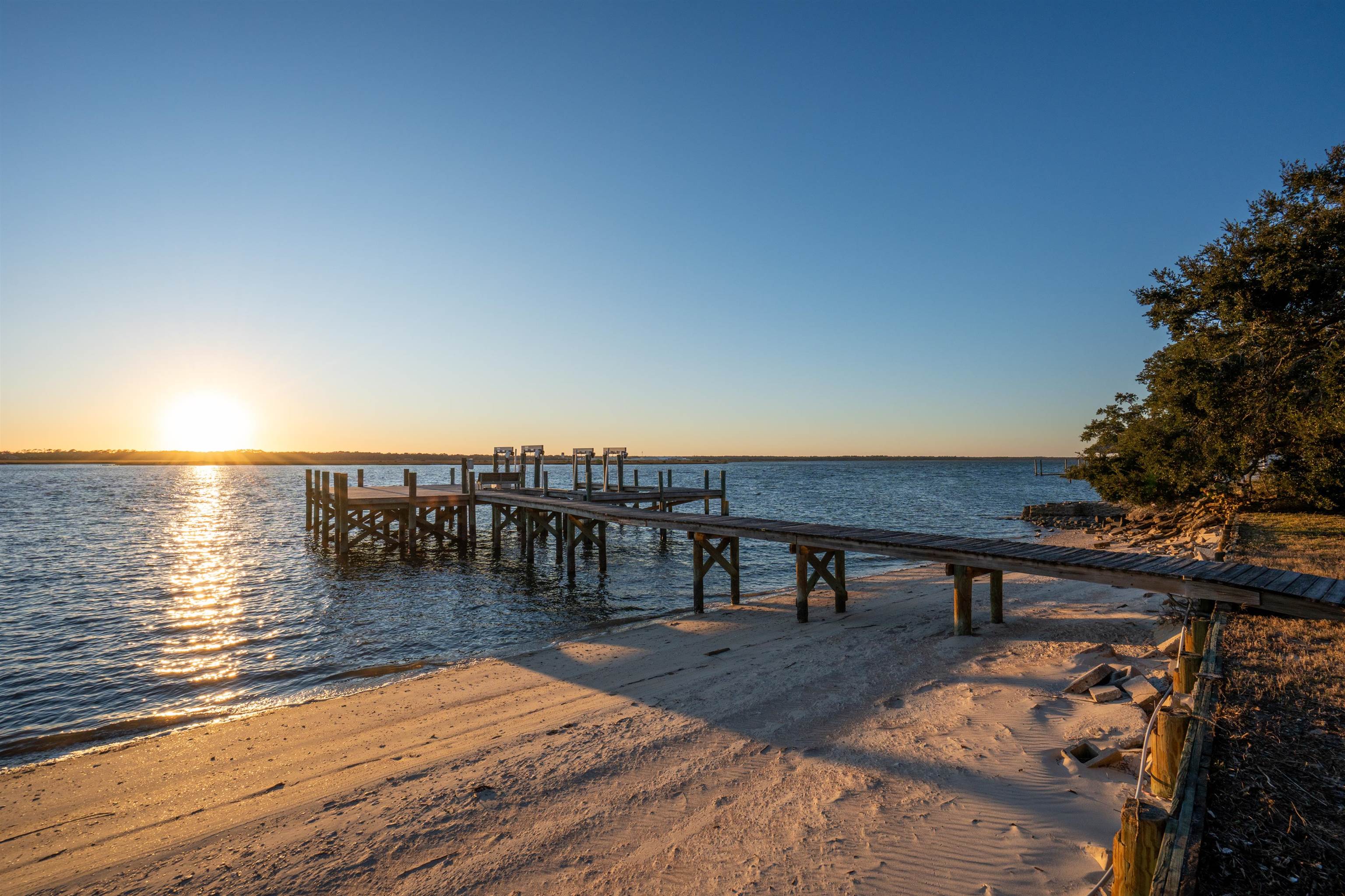 Image 21 of 52 For 507 Third St