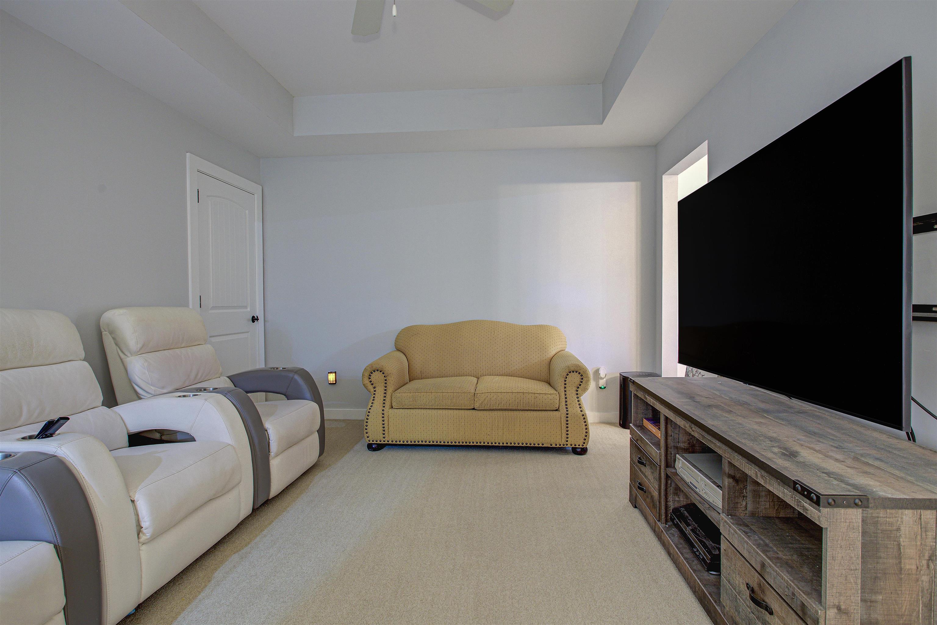 Image 25 of 46 For 945 Registry Blvd  209