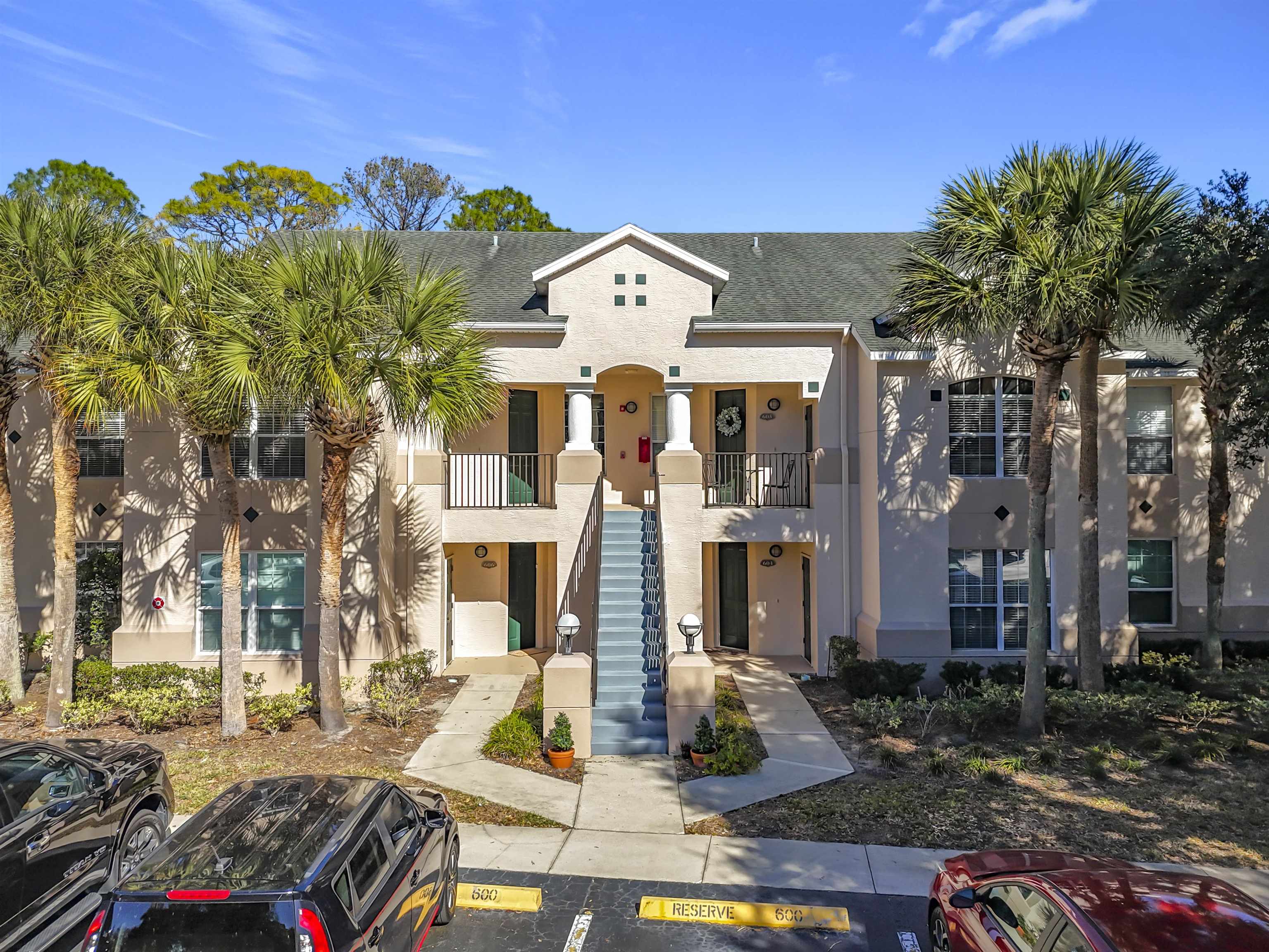 Image 5 of 40 For 607 Augusta Cir  607