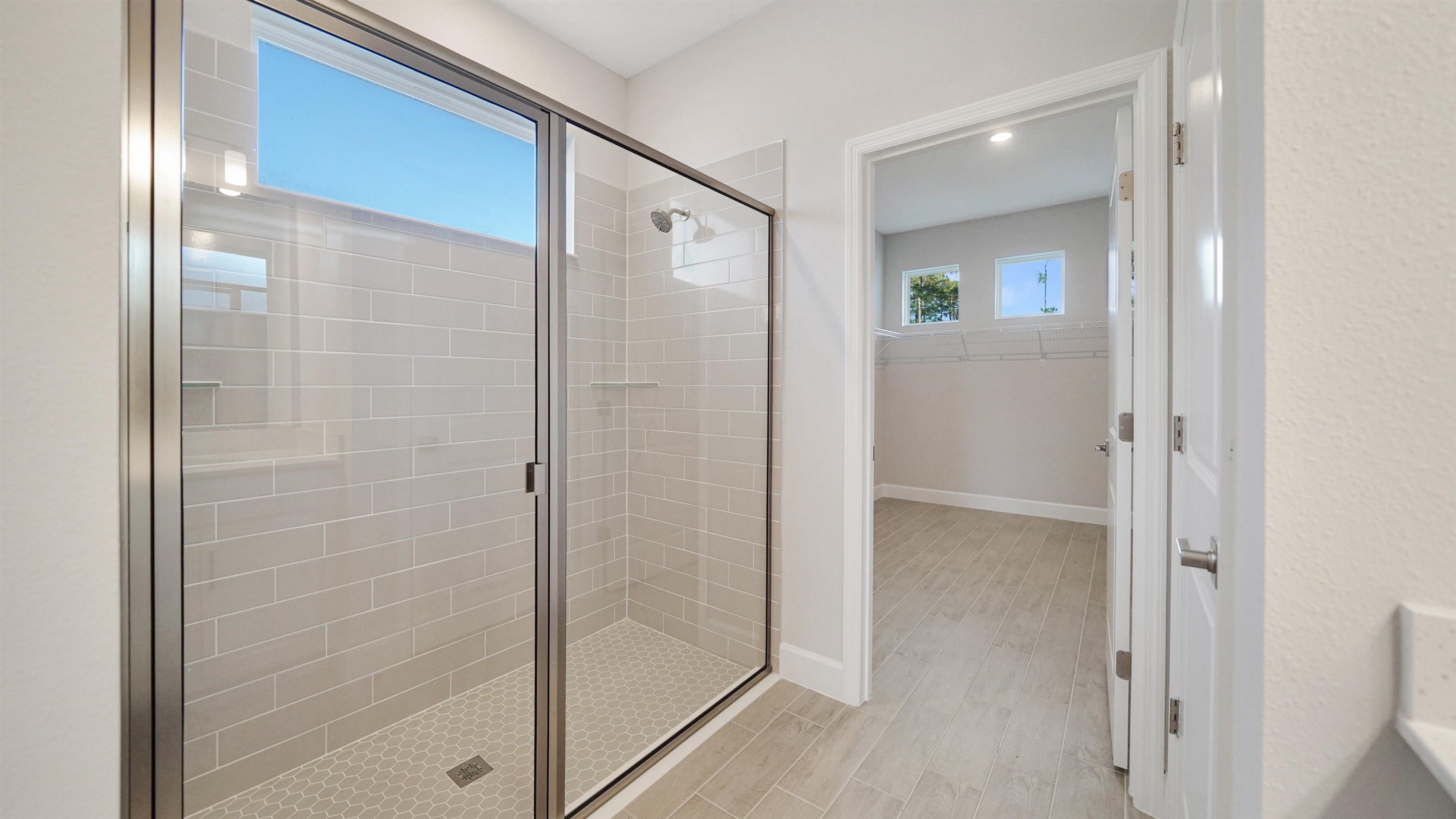 Image 20 of 36 For 28 Eastmoor Ln