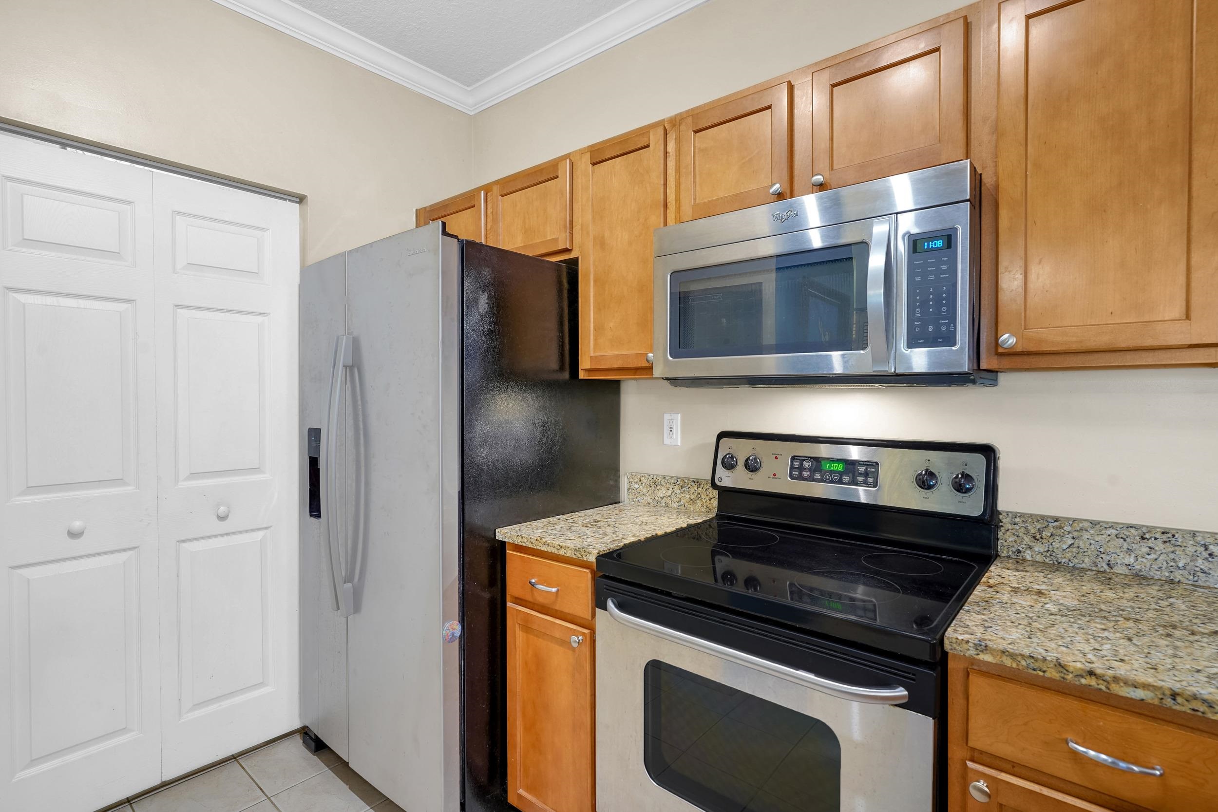 Image 13 of 52 For 615 Fairway Dr  202