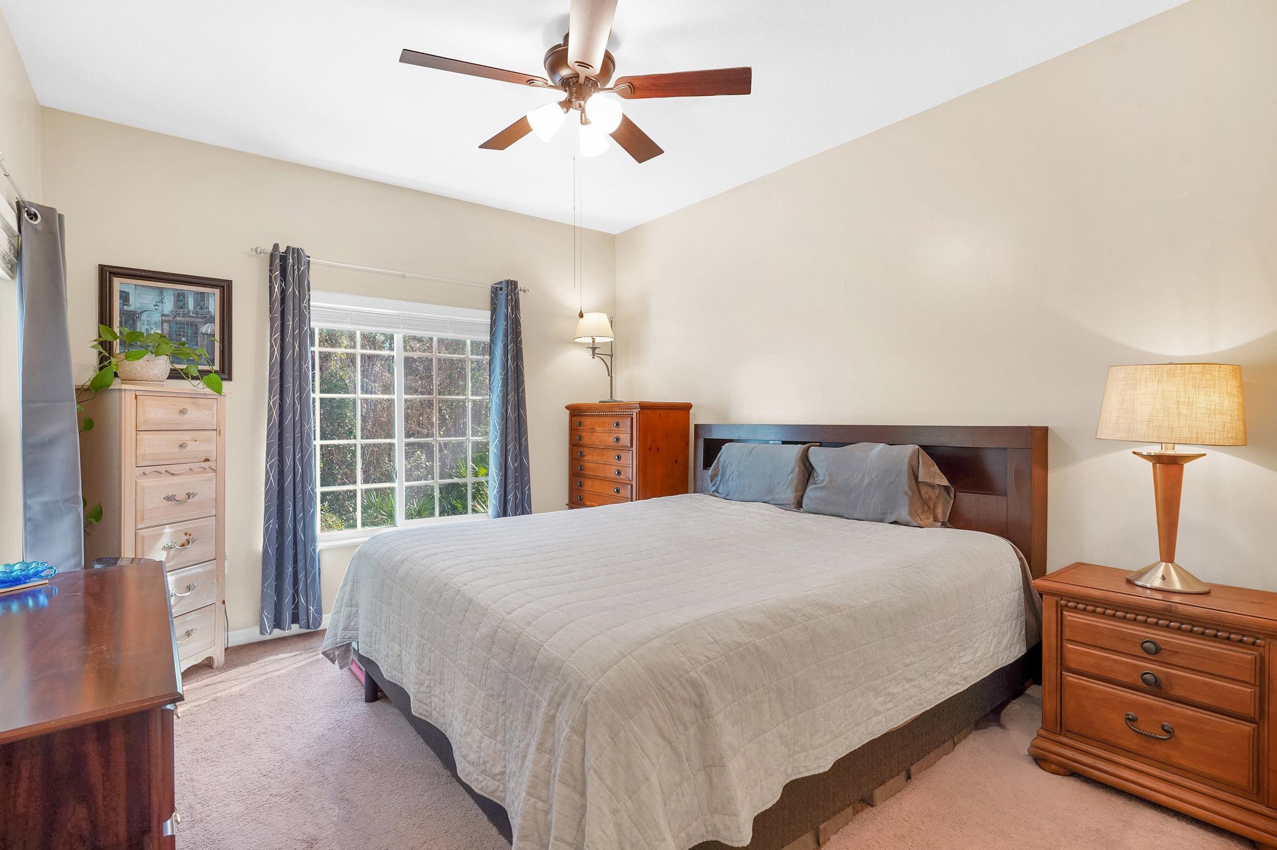 Image 18 of 52 For 615 Fairway Dr  202