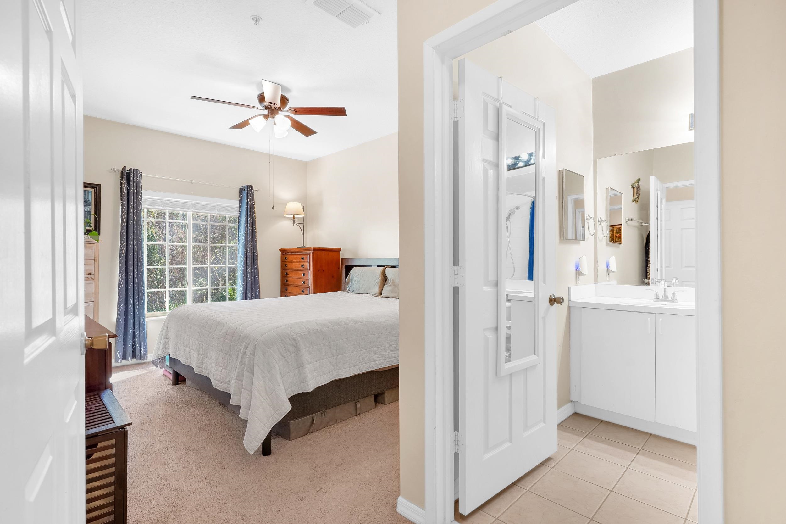 Image 20 of 52 For 615 Fairway Dr  202