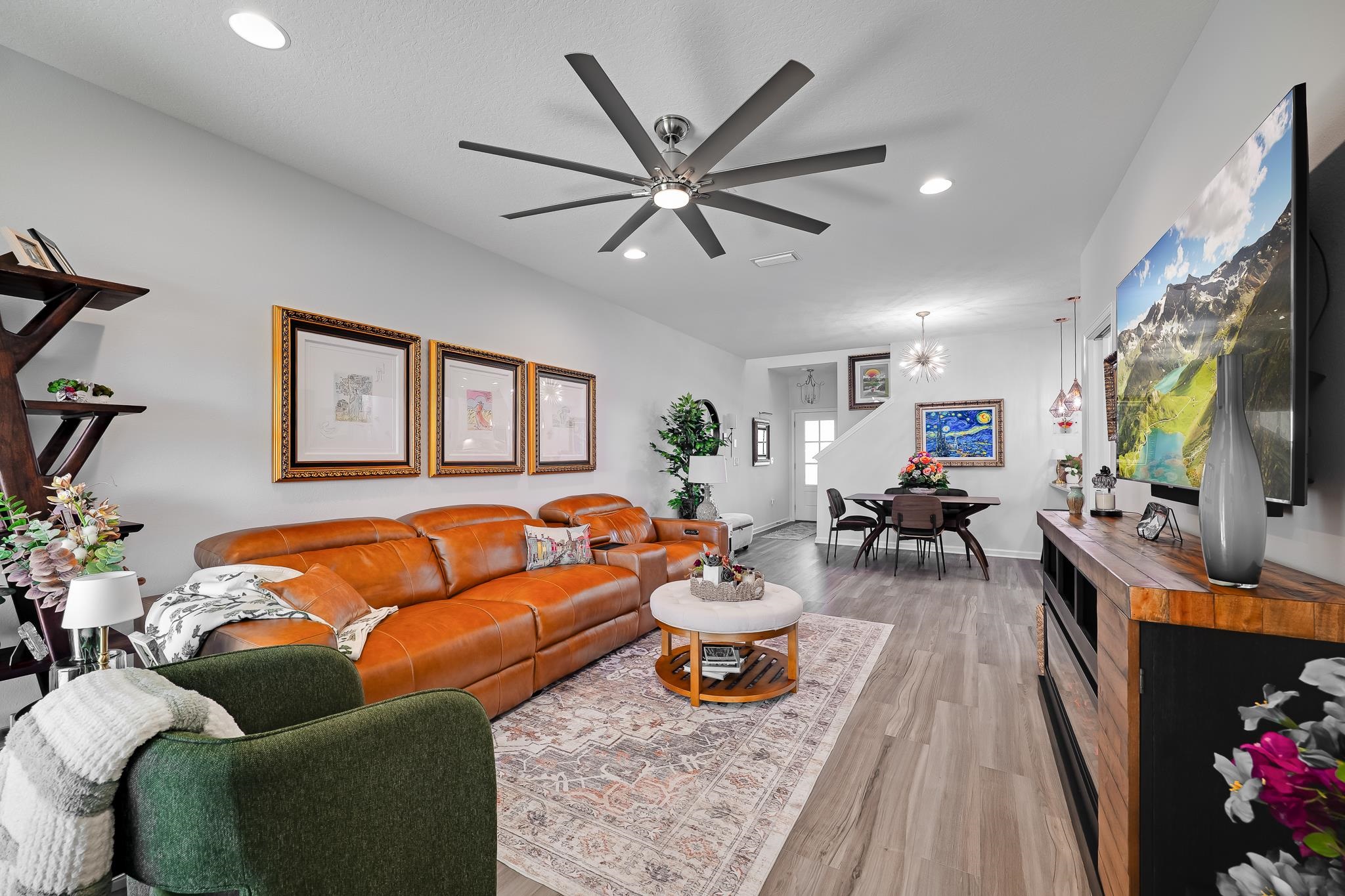 Image 3 of 55 For 198 Pine Bluff Dr