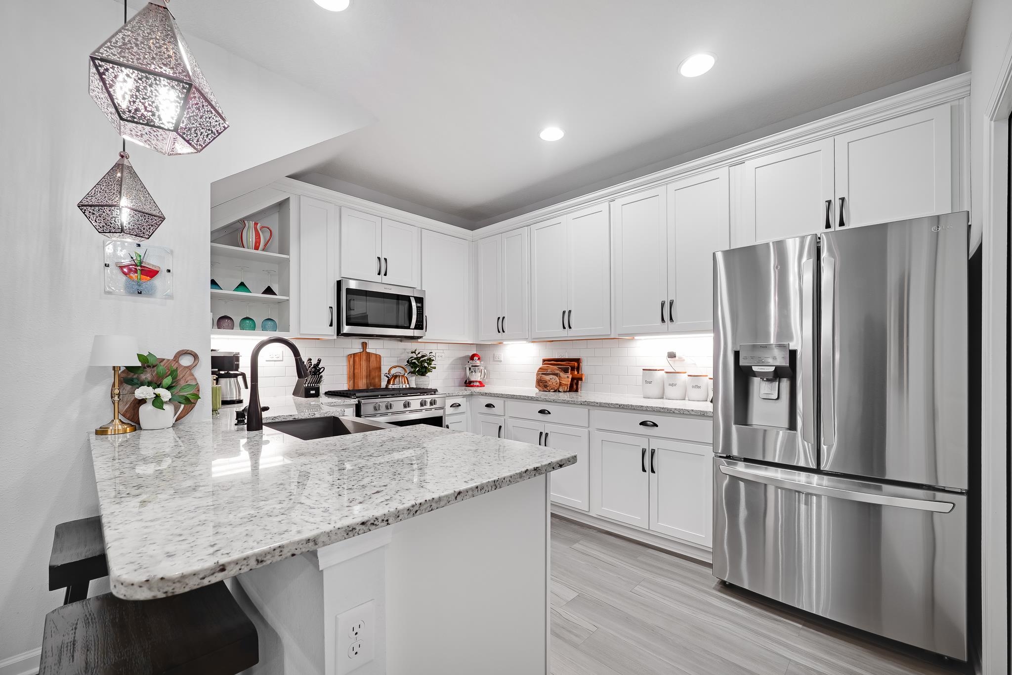 Image 4 of 55 For 198 Pine Bluff Dr