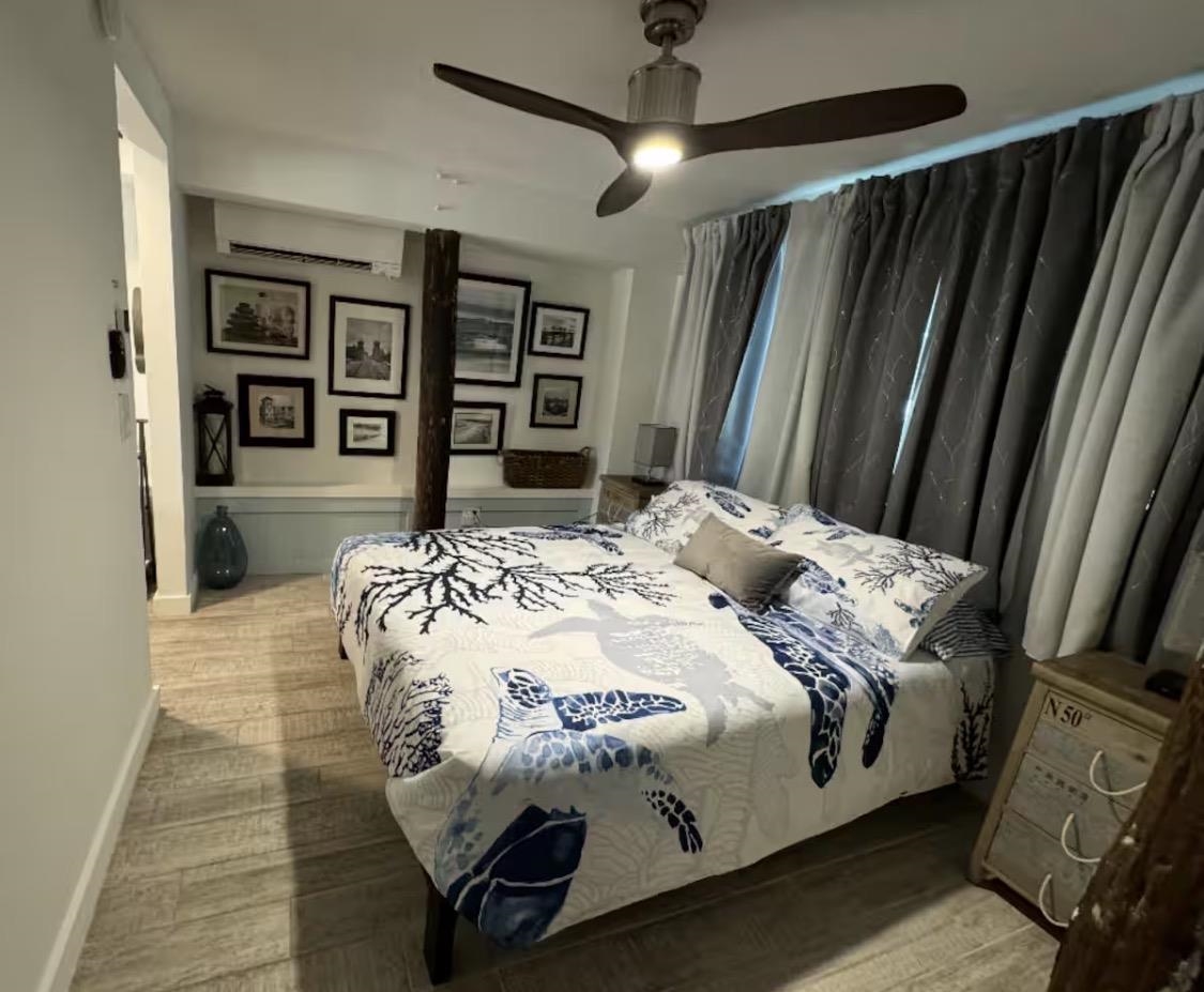 Image 41 of 52 For 66 Corunna St