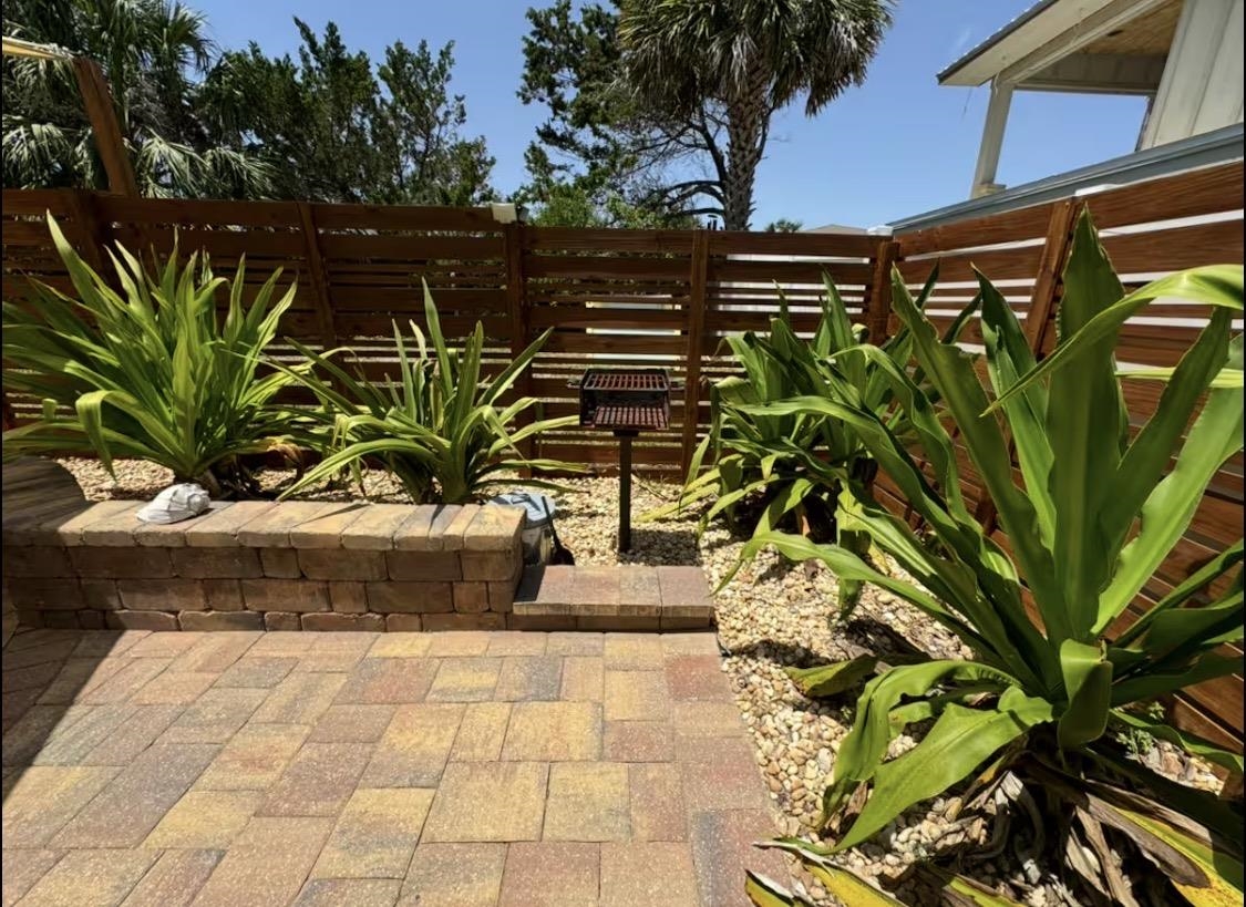 Image 49 of 52 For 66 Corunna St