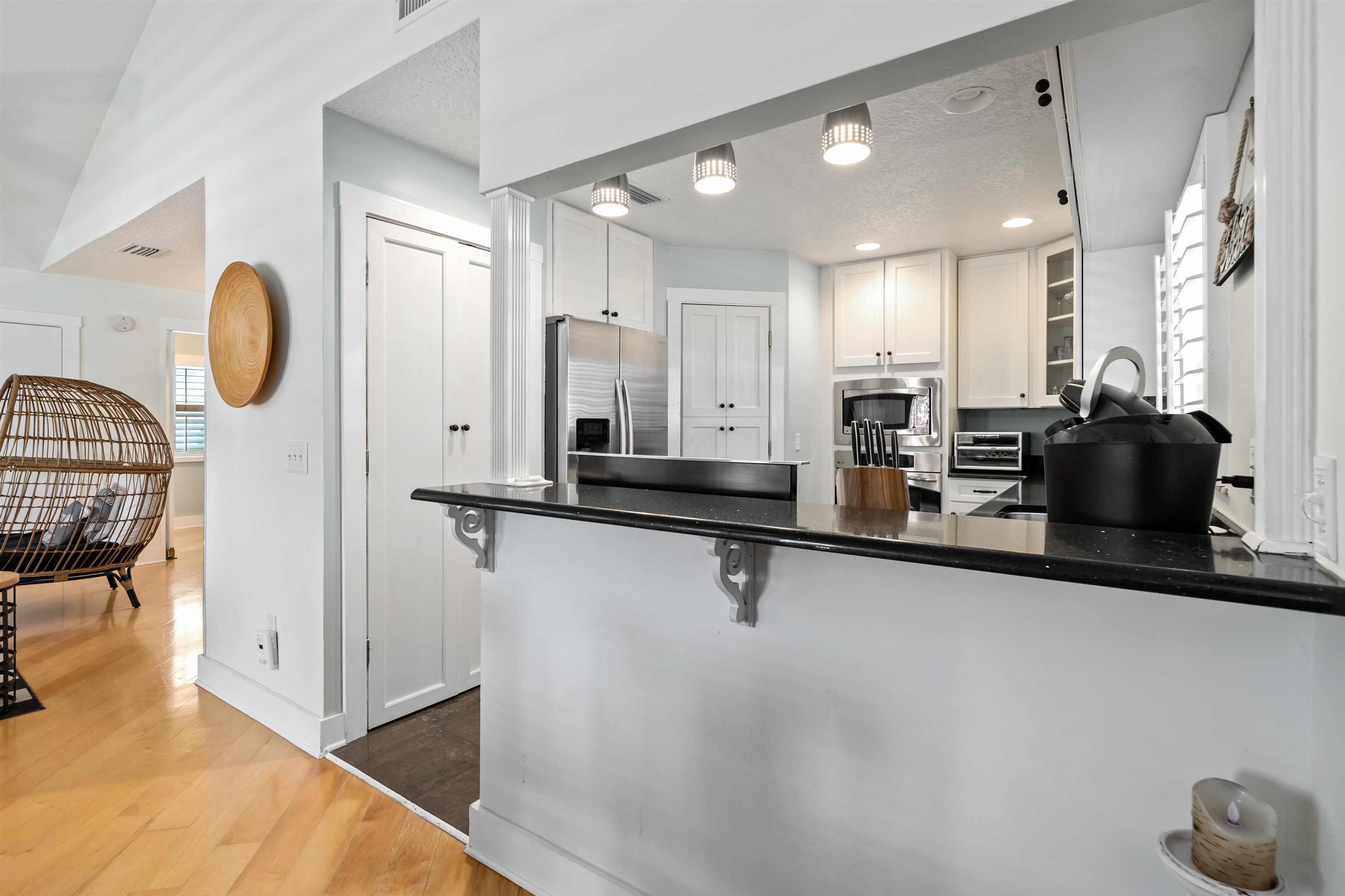 Image 8 of 52 For 66 Corunna St