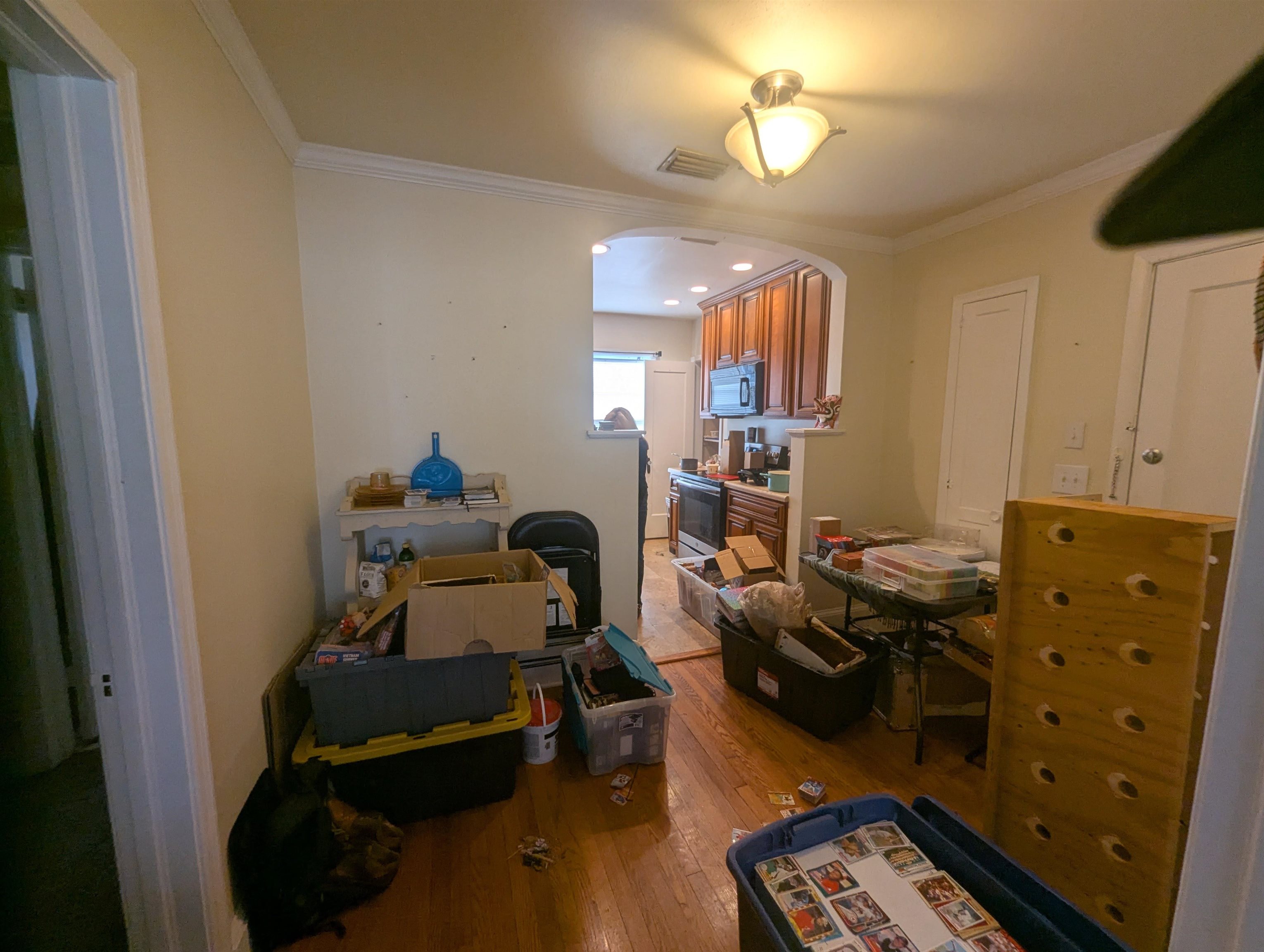 Image 7 of 10 For 1521 Mcduff Ave