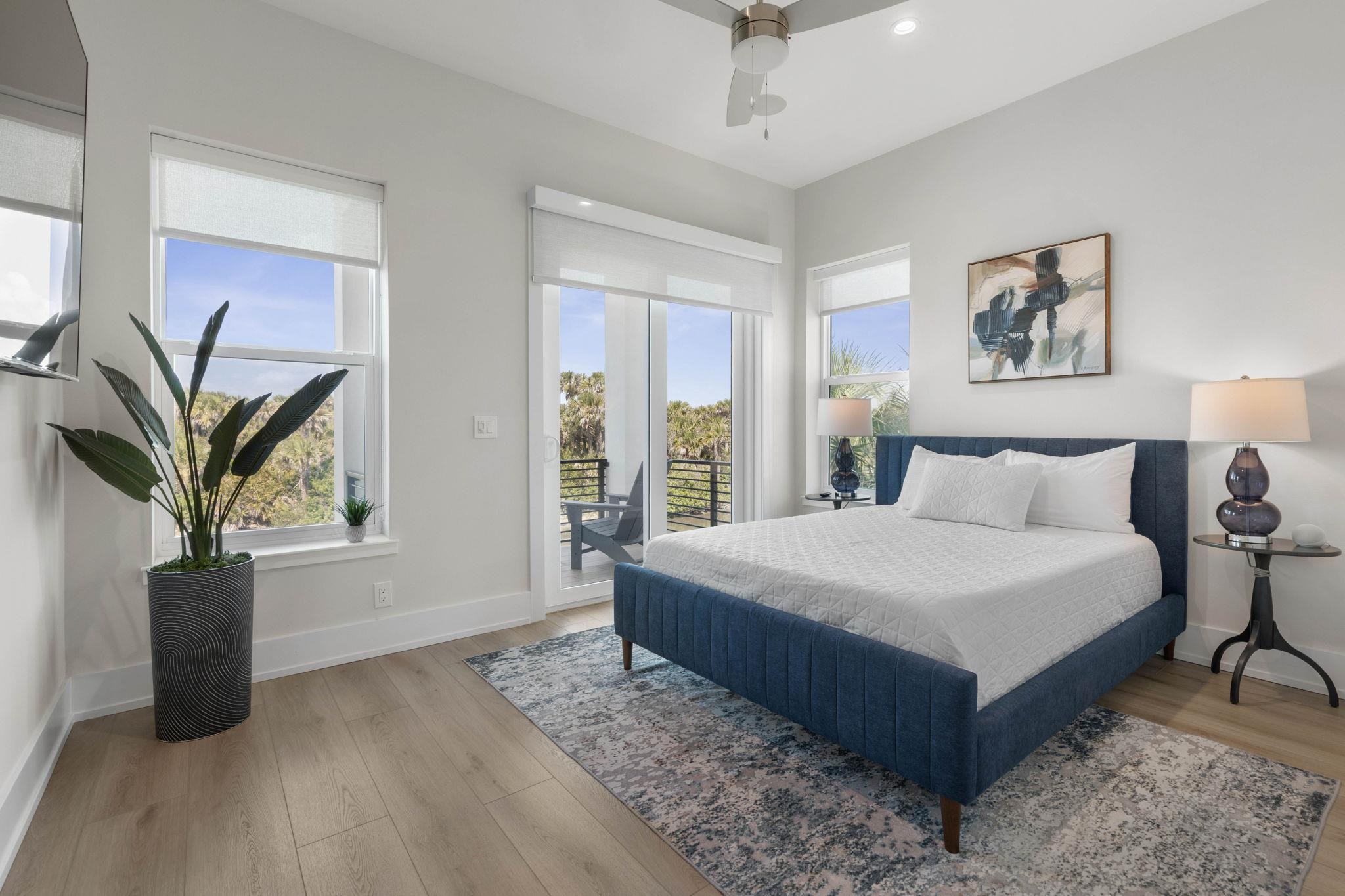 Image 37 of 73 For 3538 Ocean Shore Blvd N