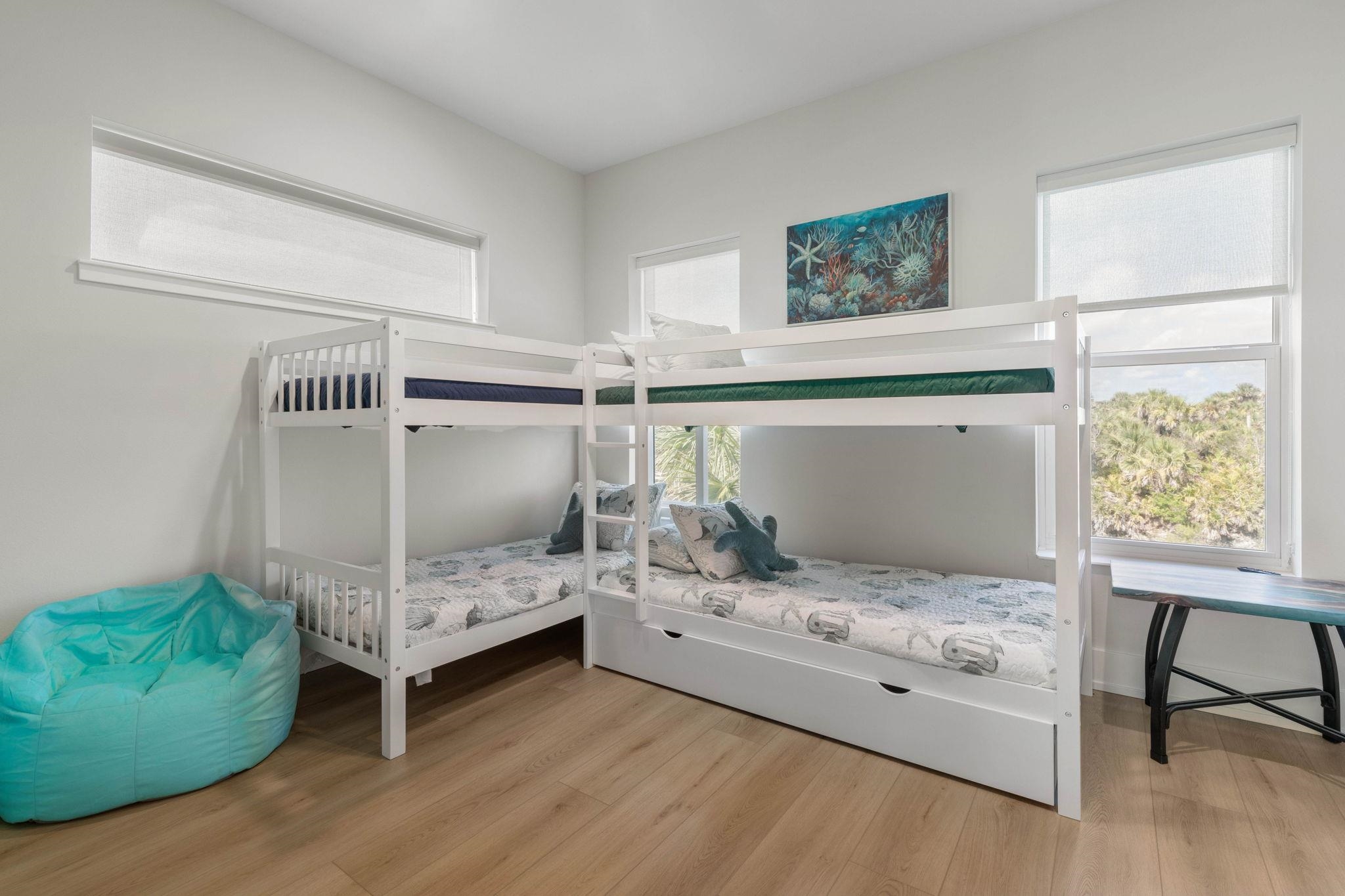 Image 45 of 73 For 3538 Ocean Shore Blvd N