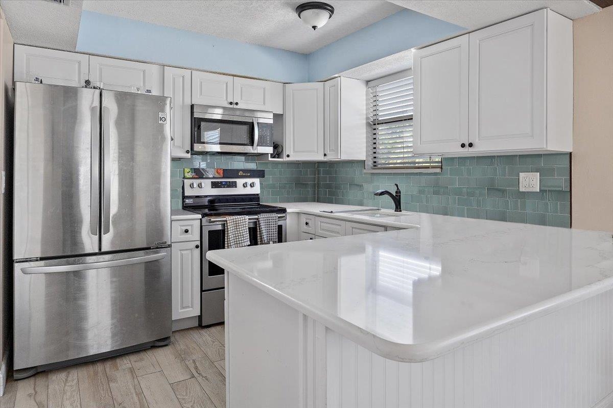 Image 10 of 41 For 124 Rio Del Mar Unit C  C