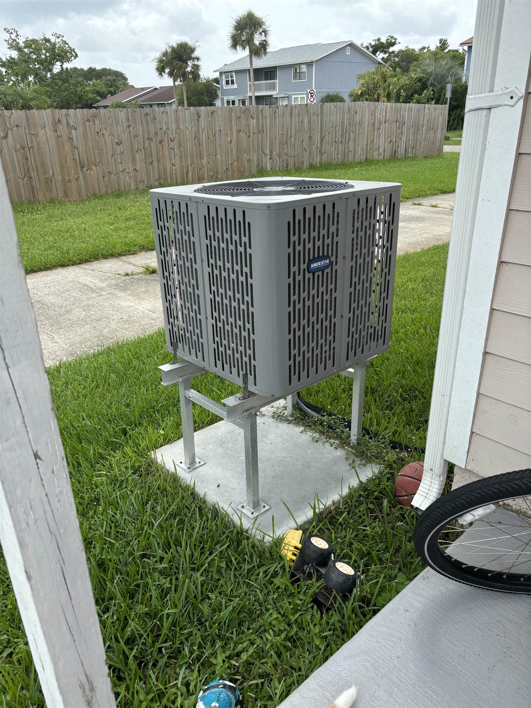 Image 27 of 41 For 124 Rio Del Mar Unit C  C