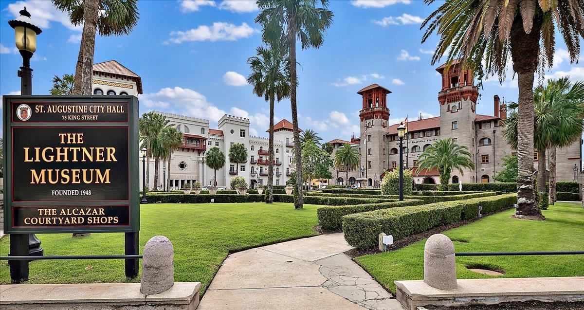 Image 33 of 41 For 124 Rio Del Mar Unit C  C