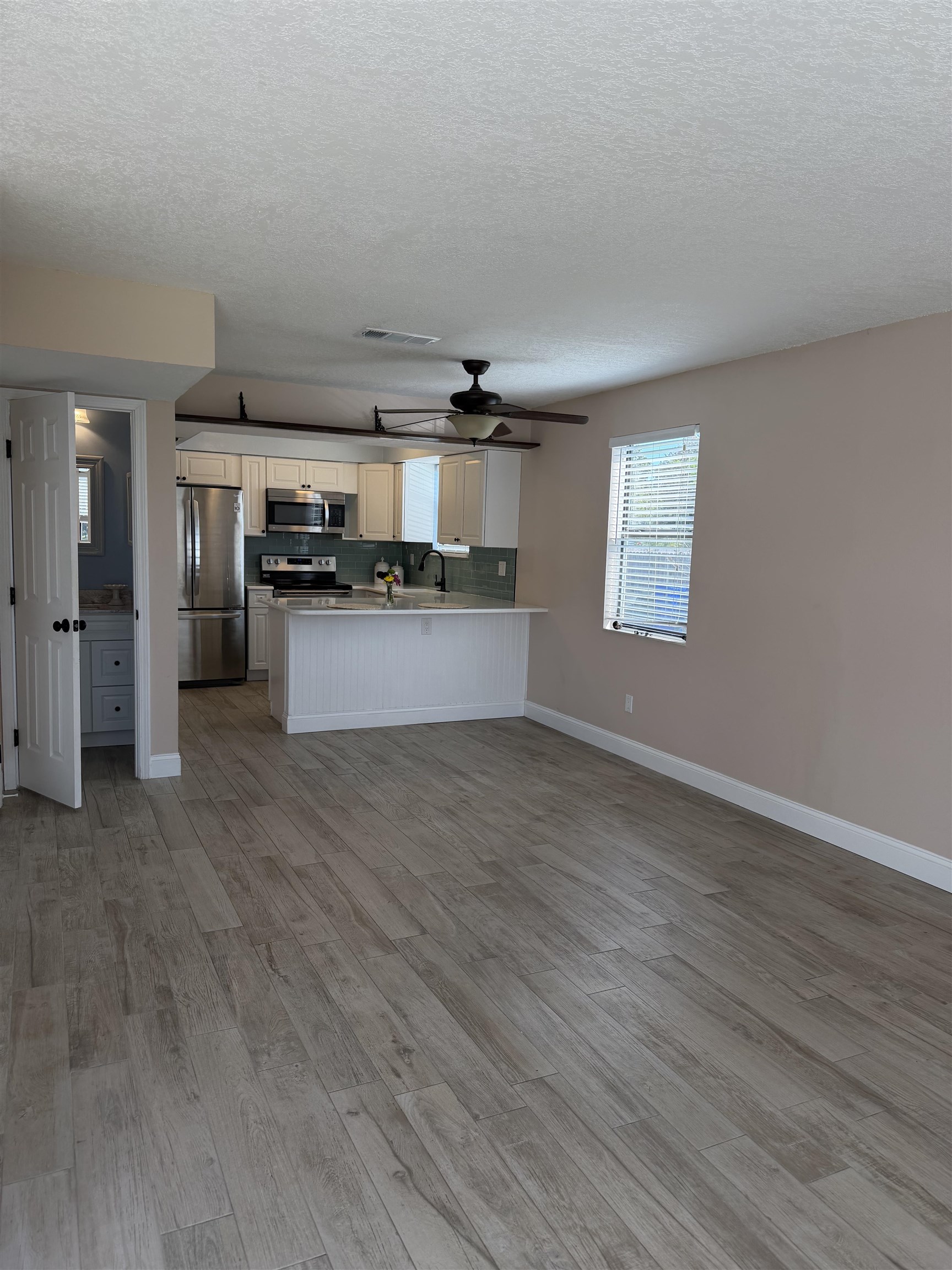 Image 37 of 41 For 124 Rio Del Mar Unit C  C