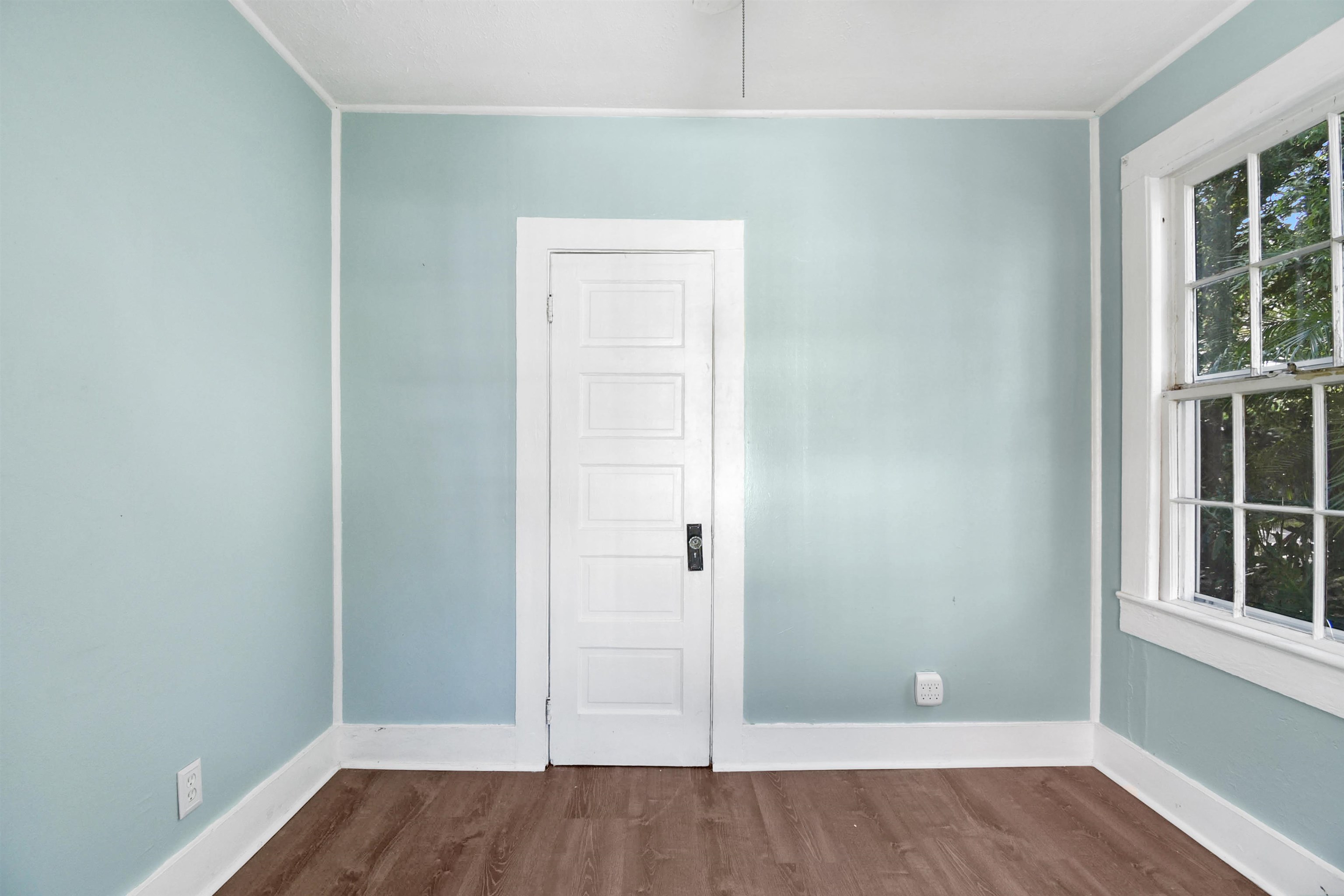 Image 13 of 33 For 14 Rio Vista Ave