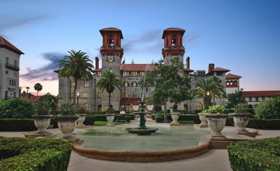 Image 27 of 33 For 14 Rio Vista Ave