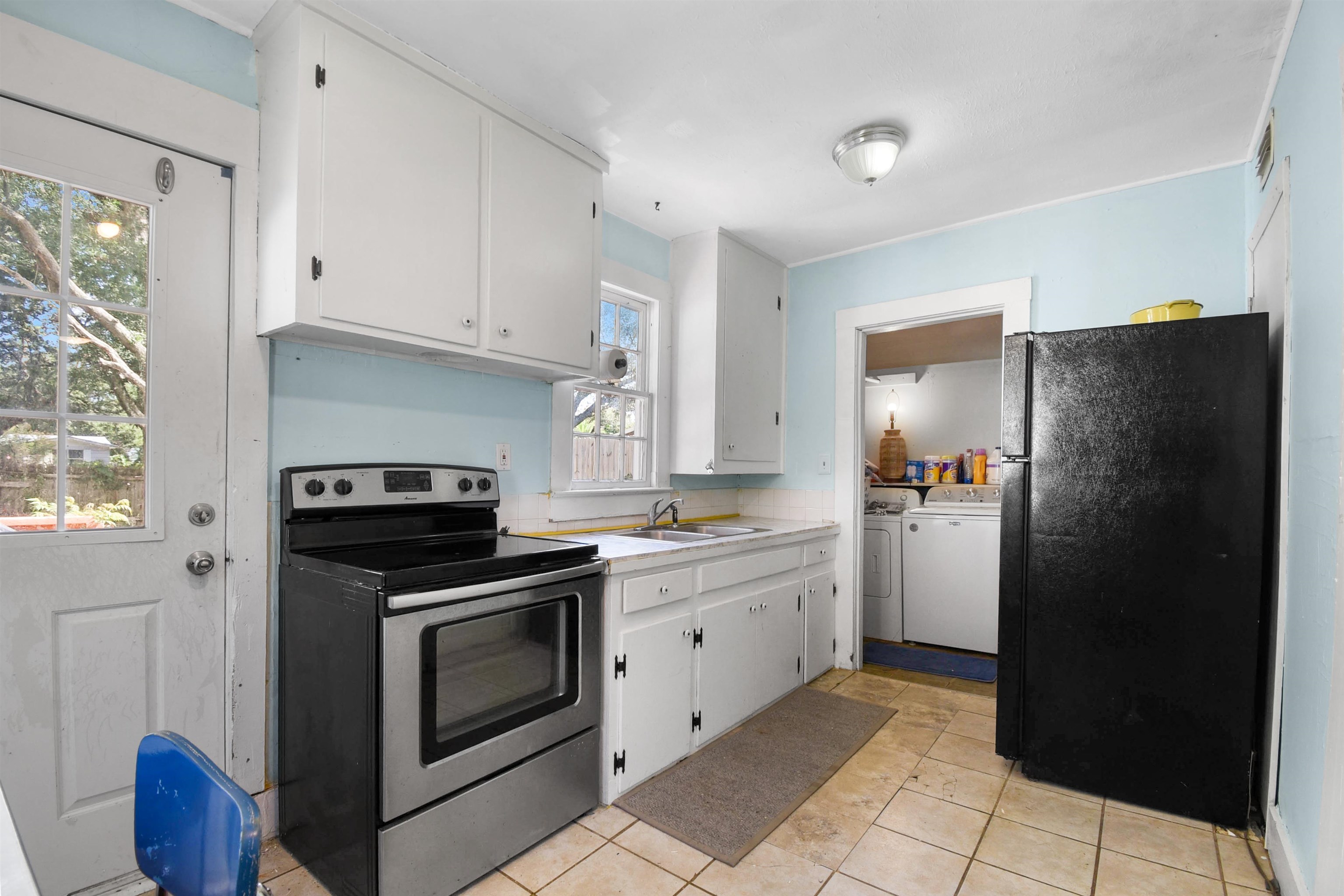 Image 8 of 33 For 14 Rio Vista Ave