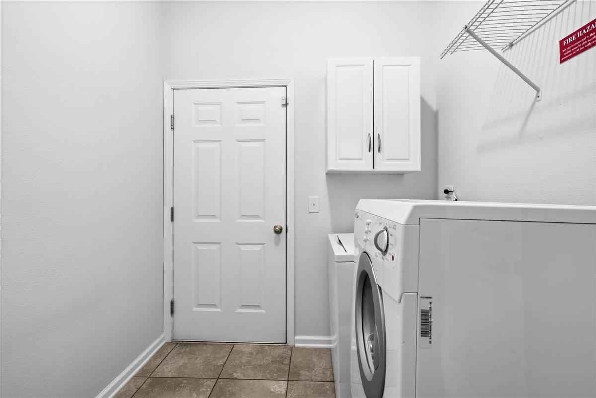 Image 12 of 56 For 1112 Golden Lake Loop