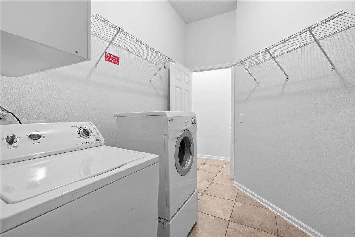 Image 13 of 56 For 1112 Golden Lake Loop