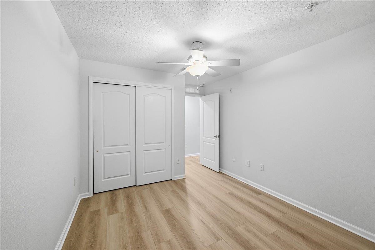 Image 29 of 56 For 1112 Golden Lake Loop