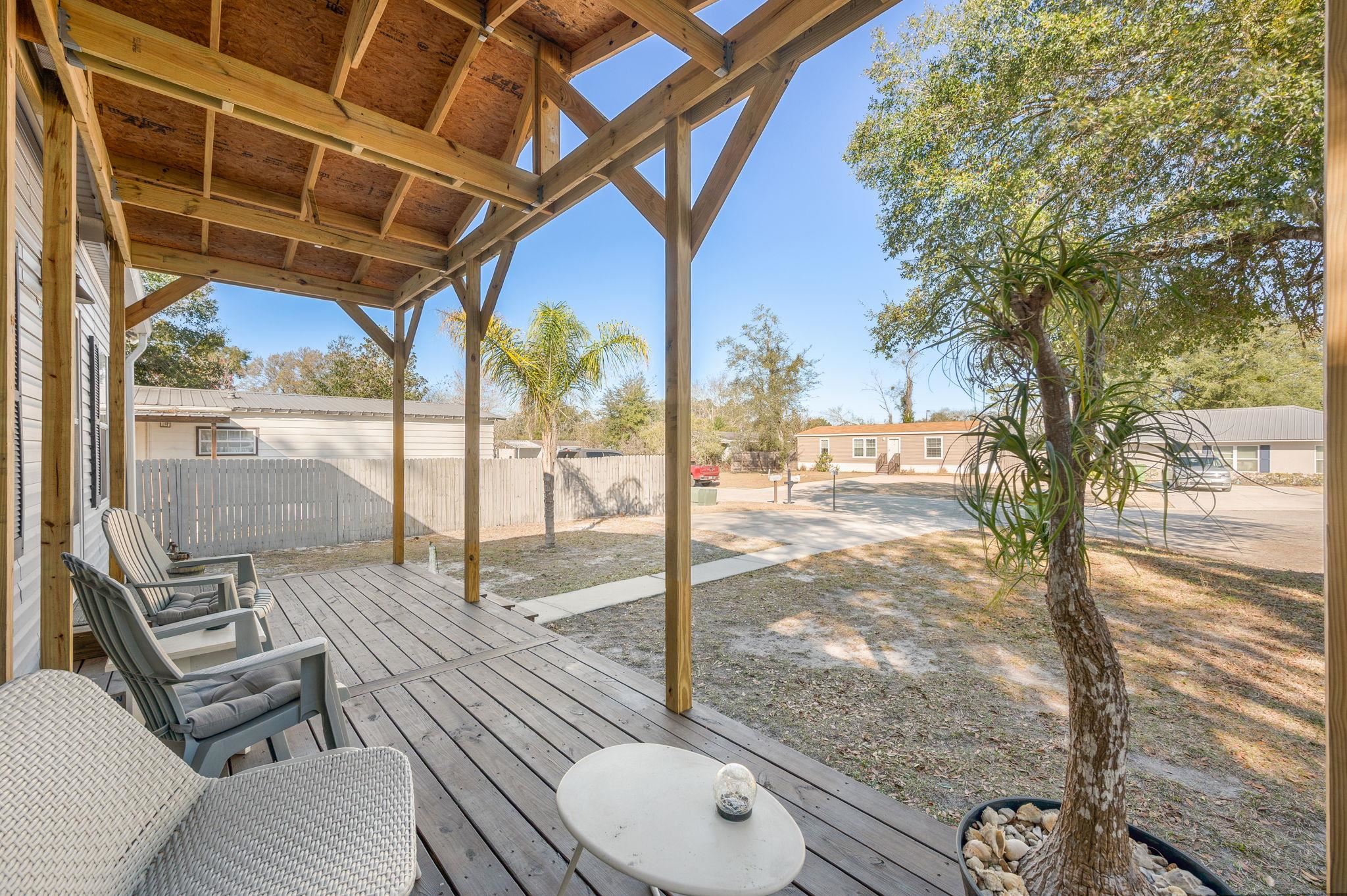 Image 3 of 29 For 6005 7th Manor E