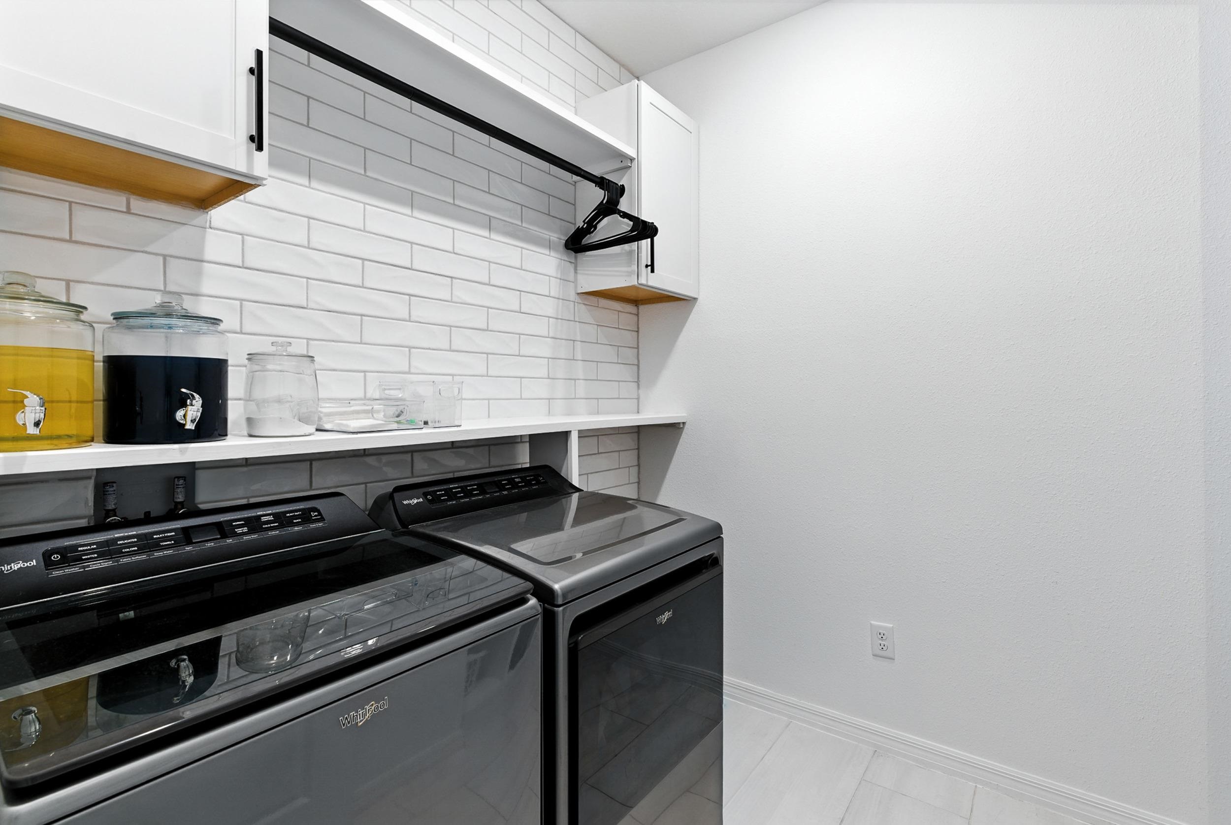 Image 16 of 52 For 196 Red Barn Rd