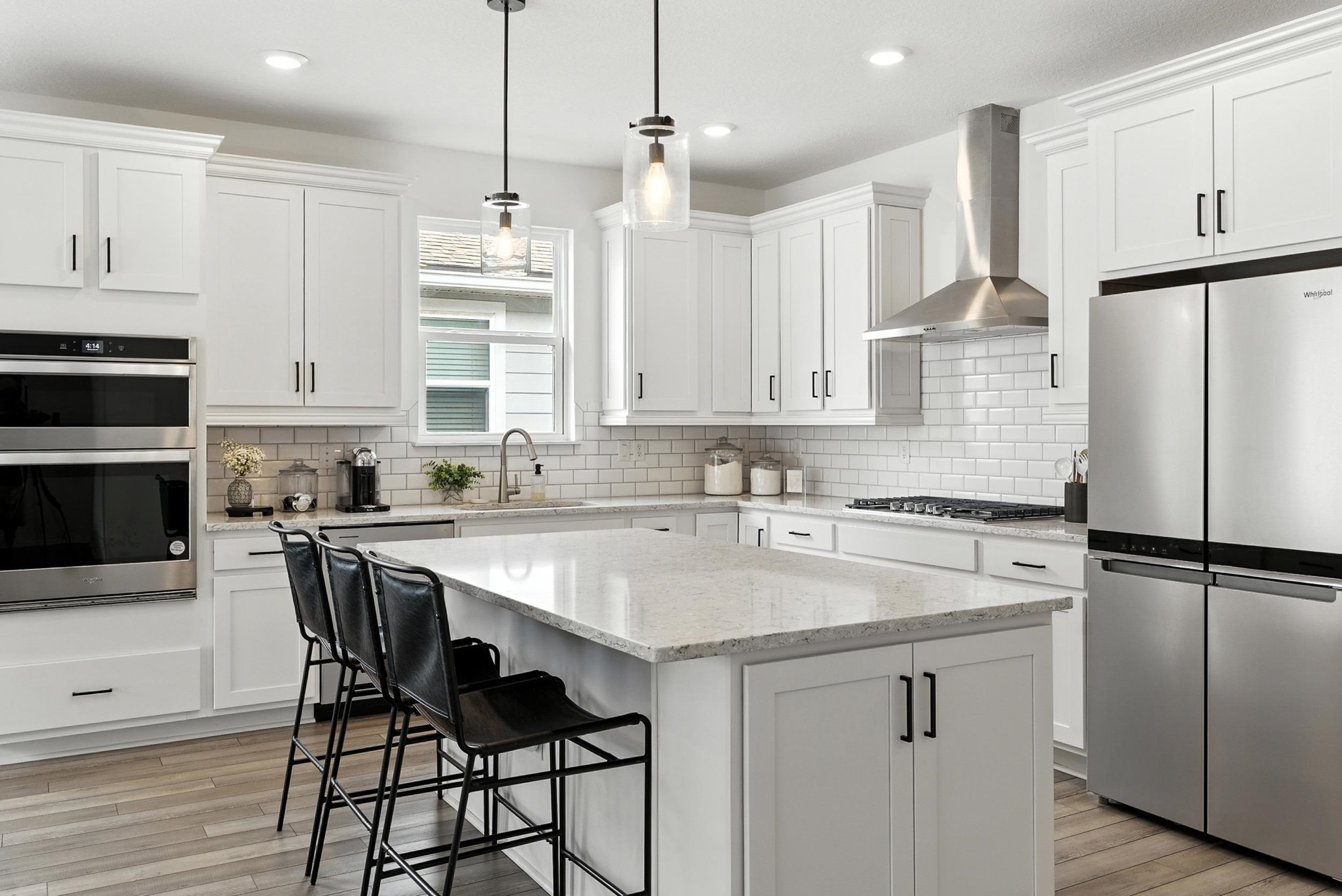 Image 3 of 52 For 196 Red Barn Rd