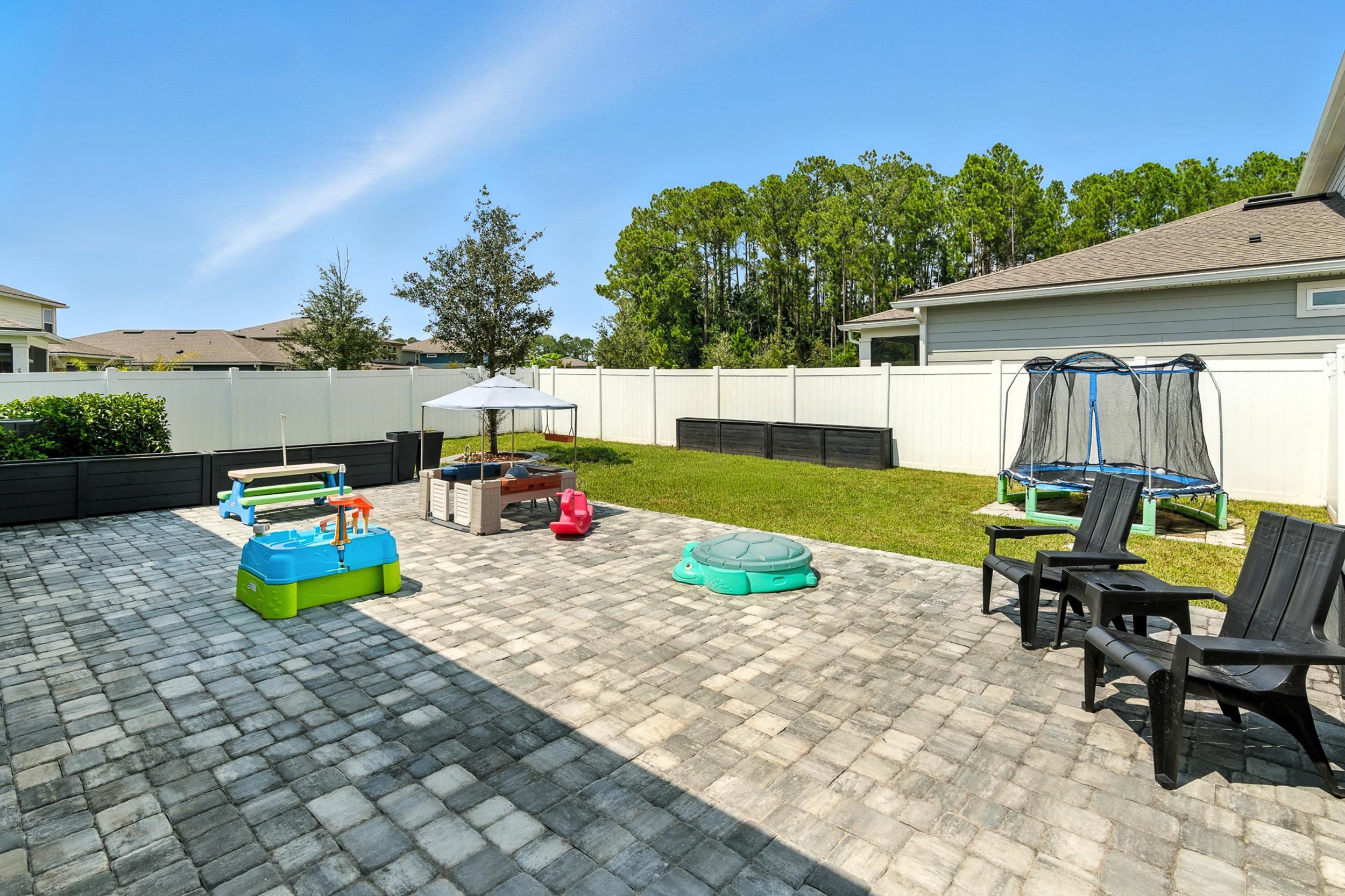 Image 35 of 52 For 196 Red Barn Rd