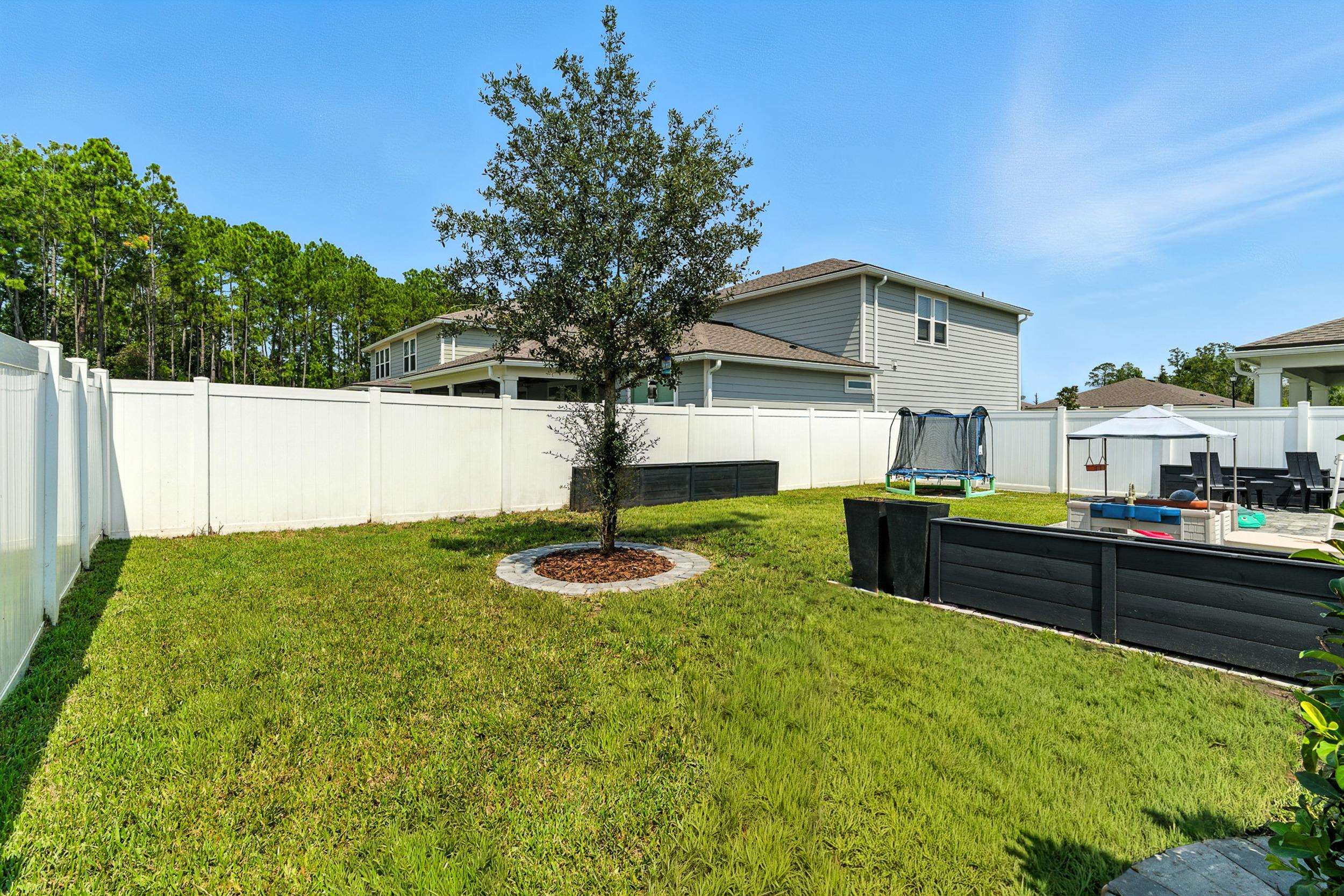 Image 36 of 52 For 196 Red Barn Rd