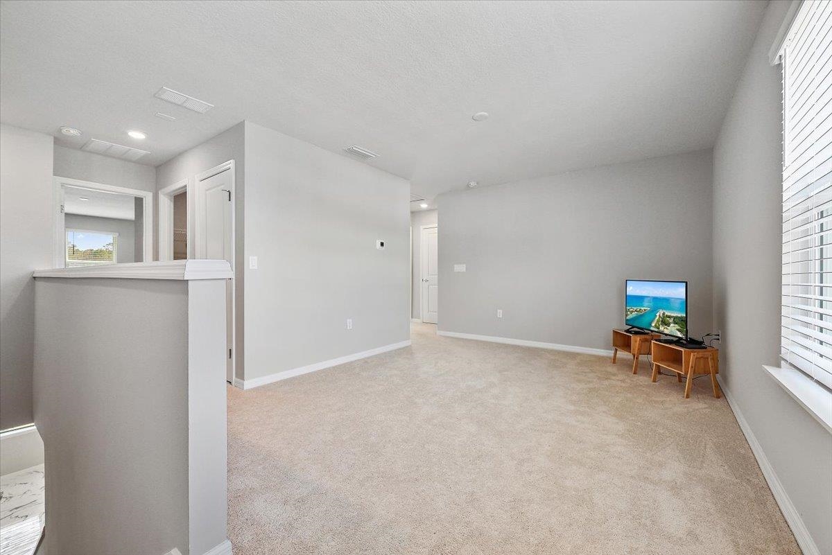 Image 20 of 36 For 122 Sage Hen Dr