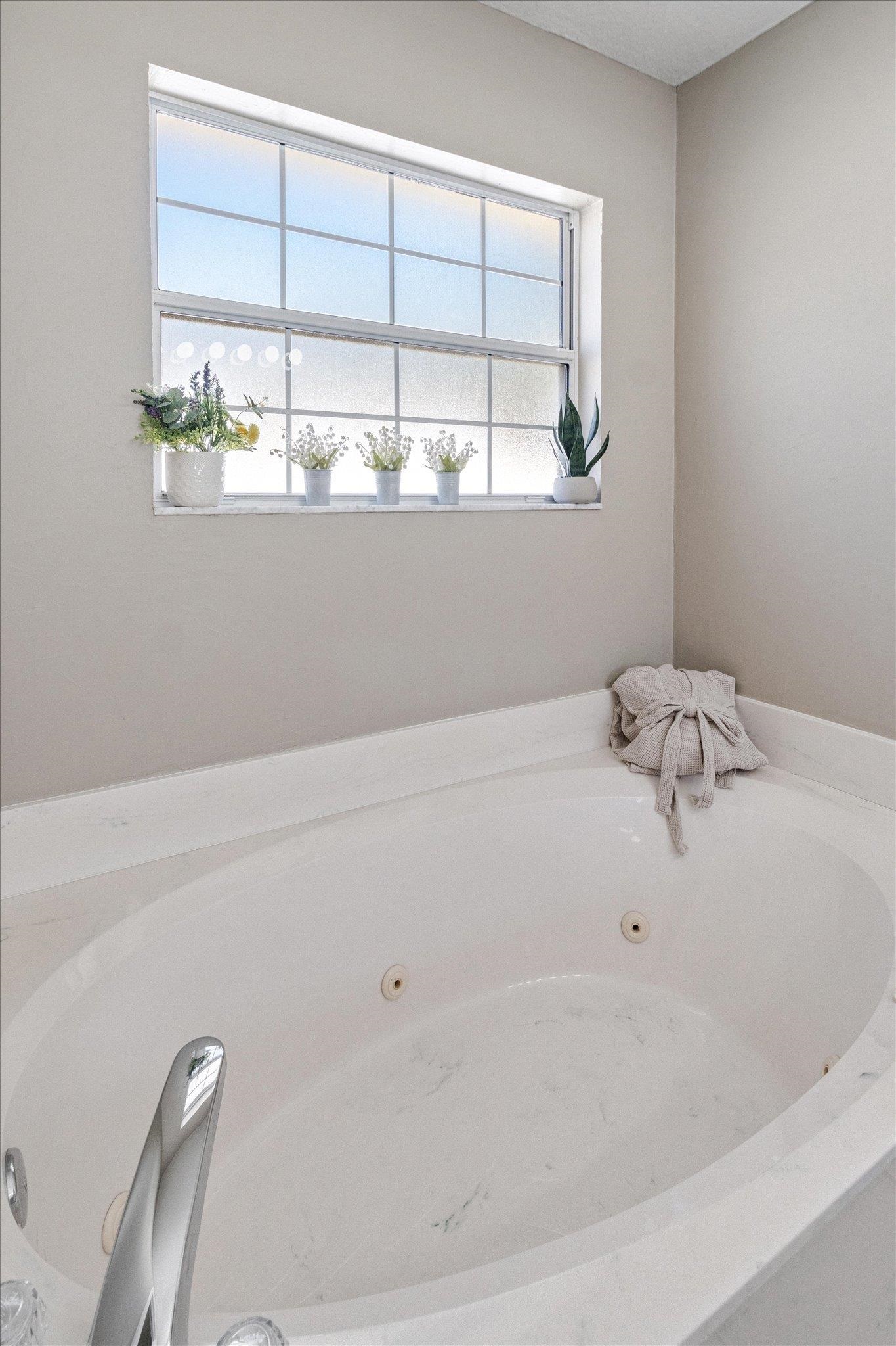 Image 14 of 34 For 2124 Wood Stork Ave