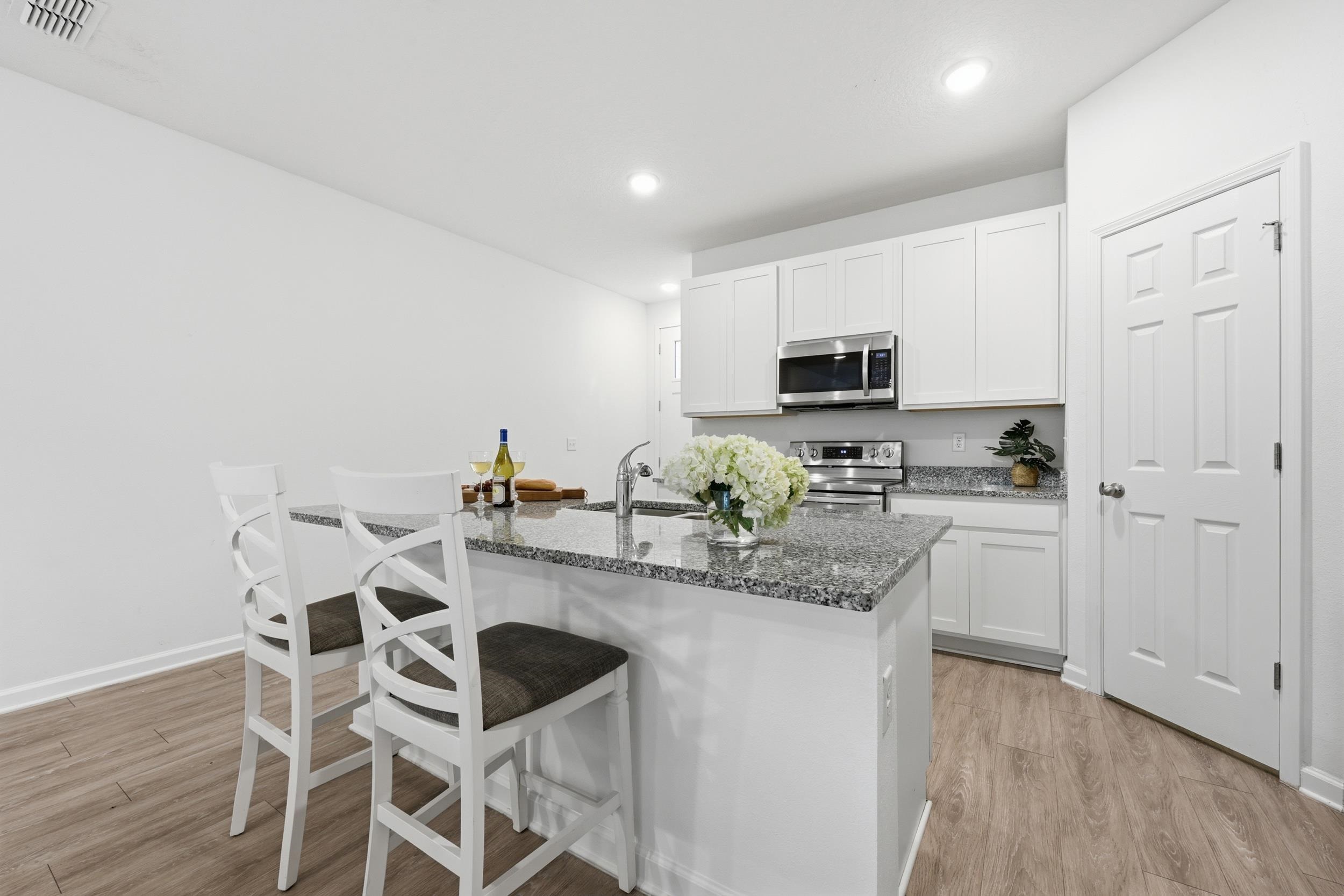 Image 14 of 46 For 38 Ridge Lake Rd