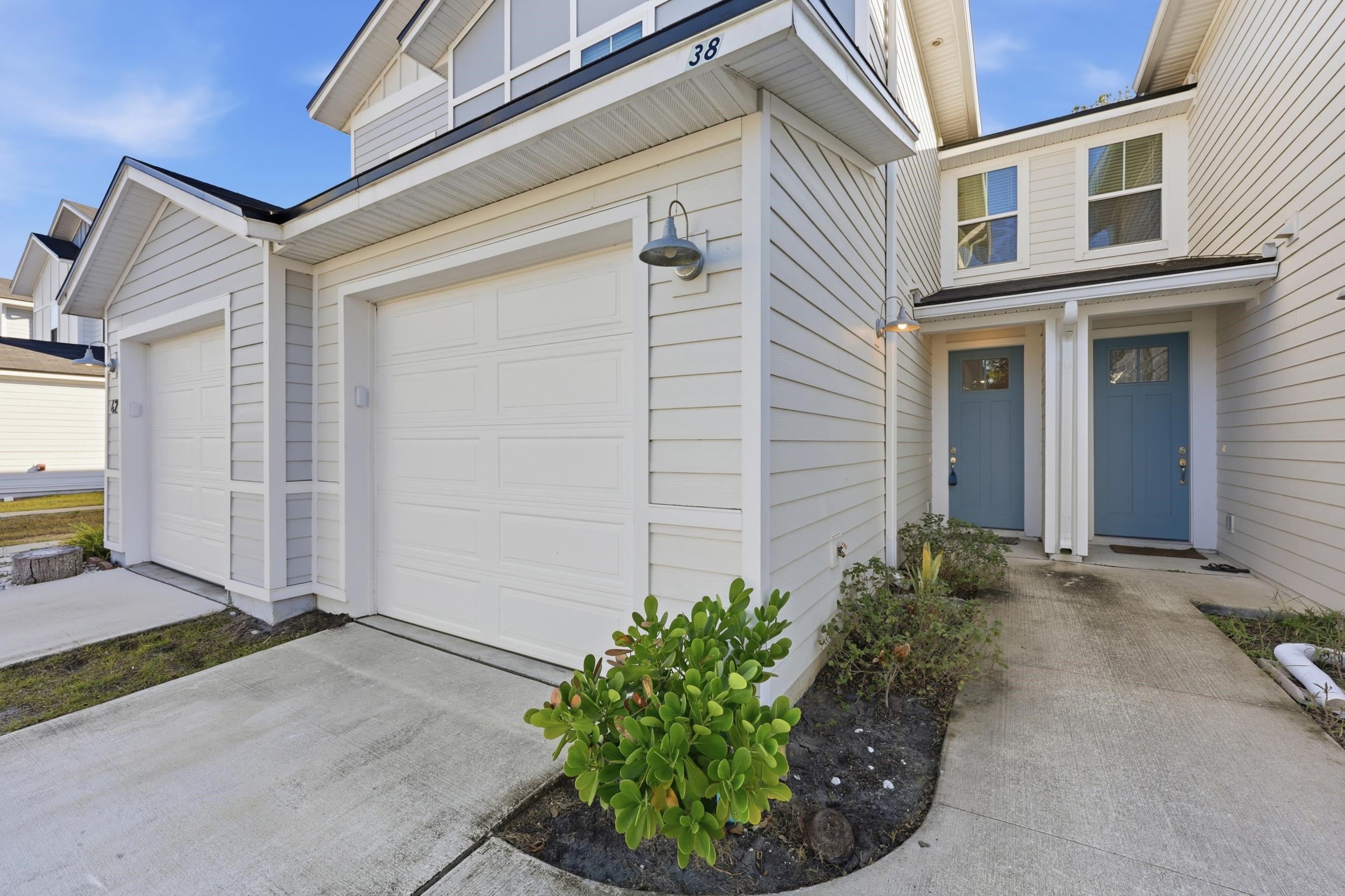 Image 17 of 46 For 38 Ridge Lake Rd