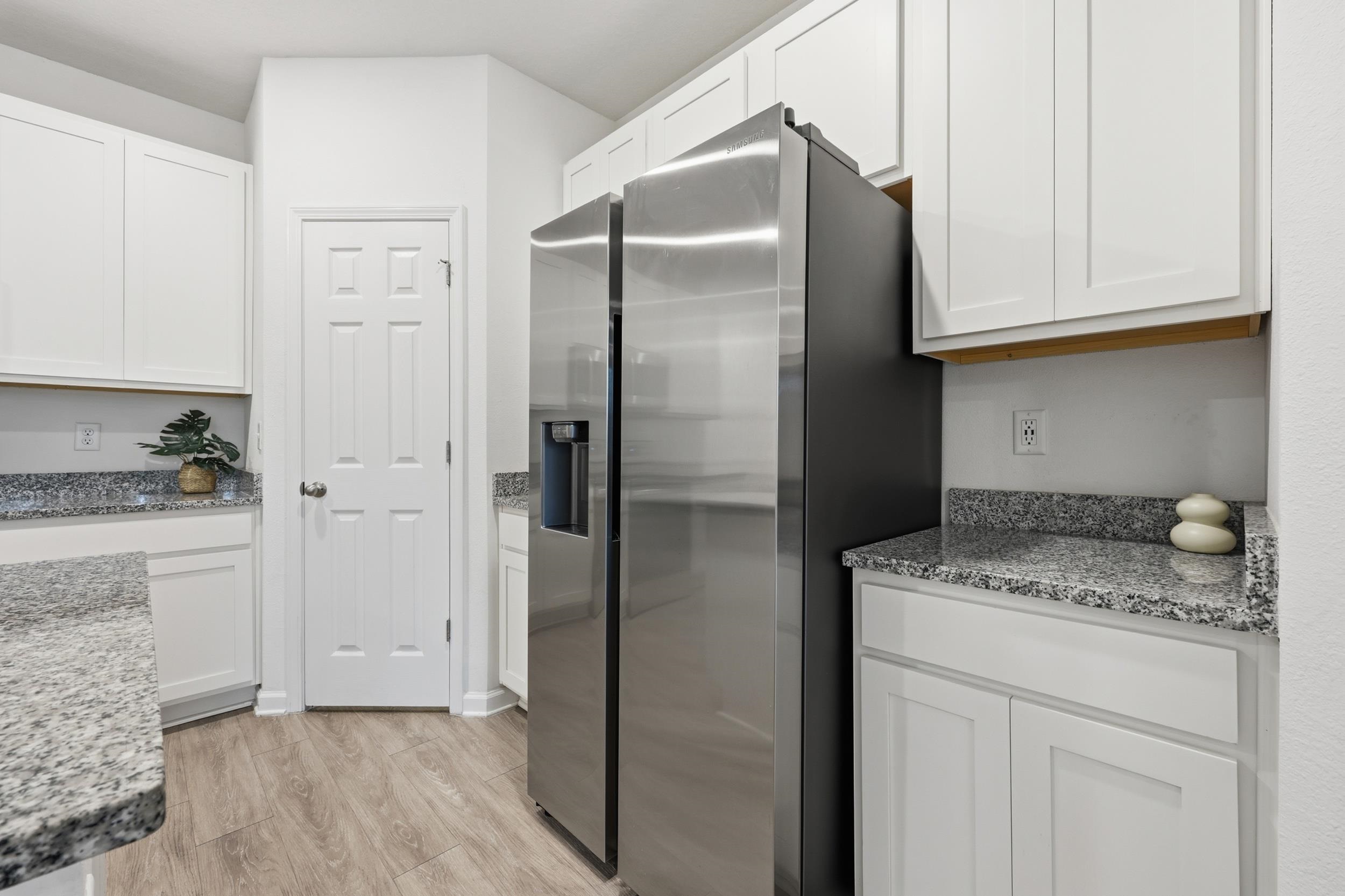 Image 5 of 46 For 38 Ridge Lake Rd