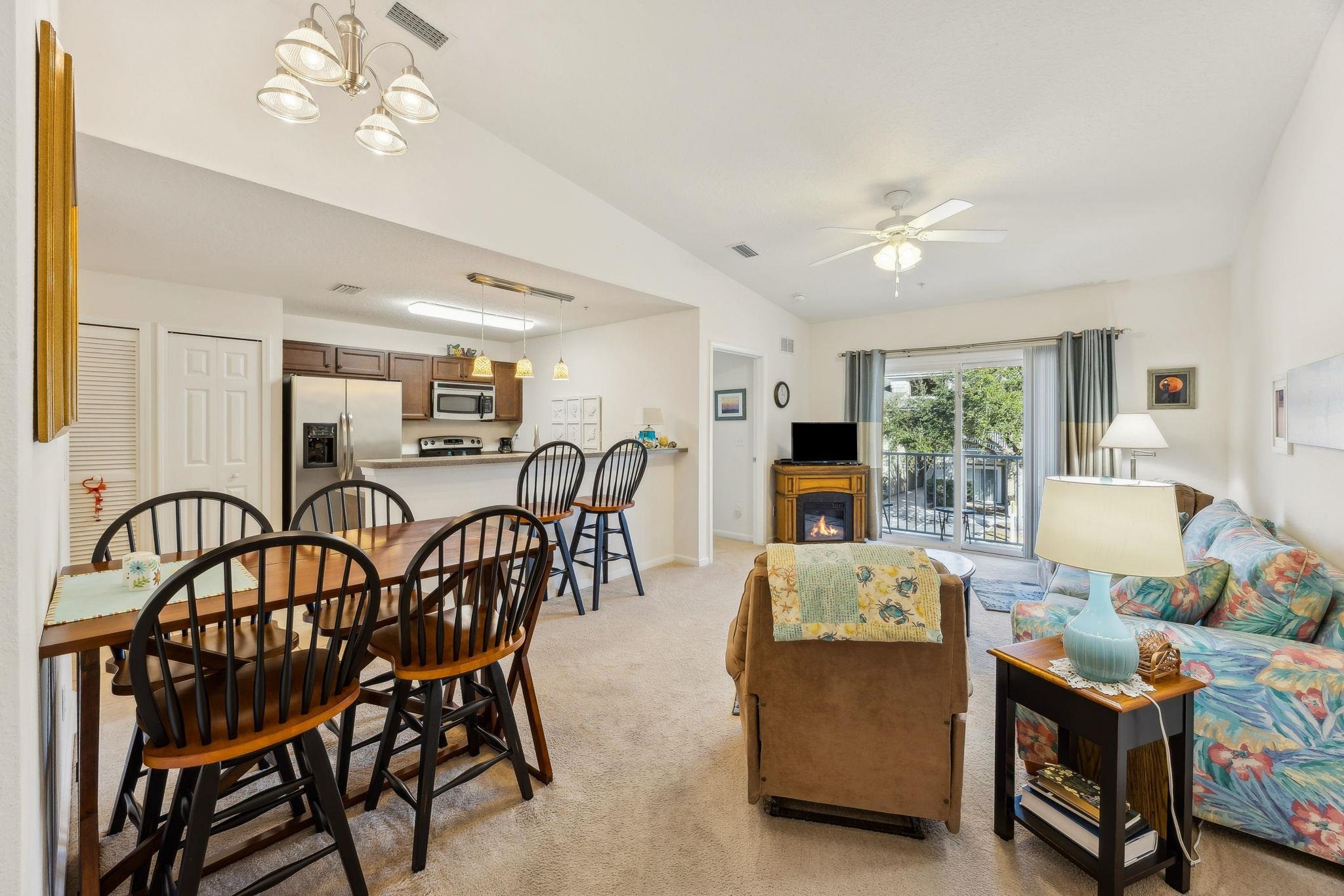 Image 14 of 40 For 2861 Golden Lake Loop