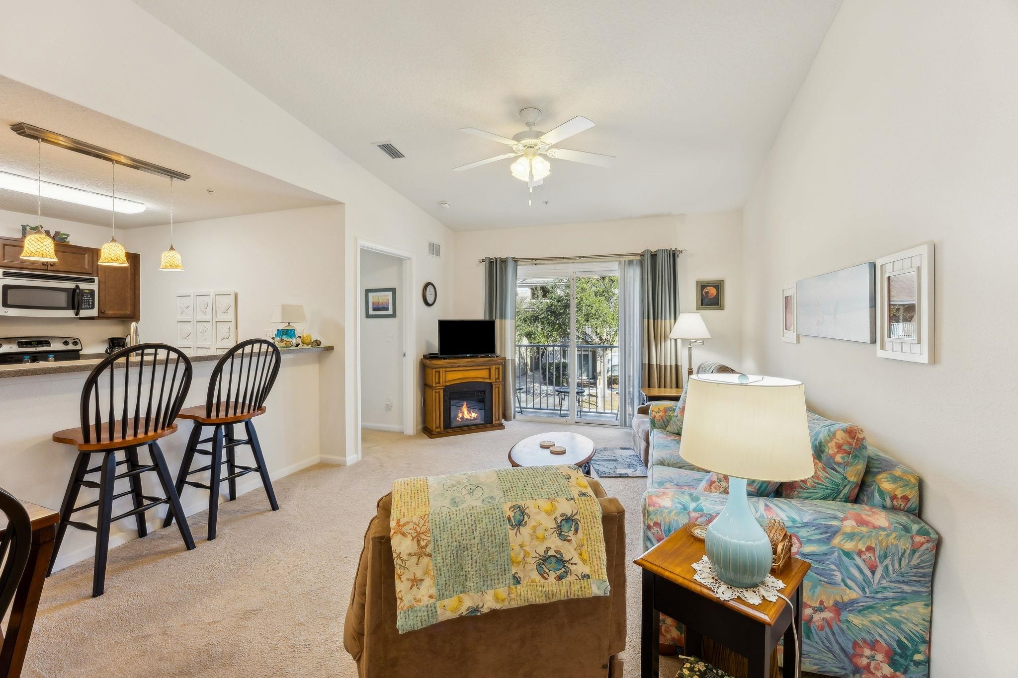 Image 15 of 40 For 2861 Golden Lake Loop