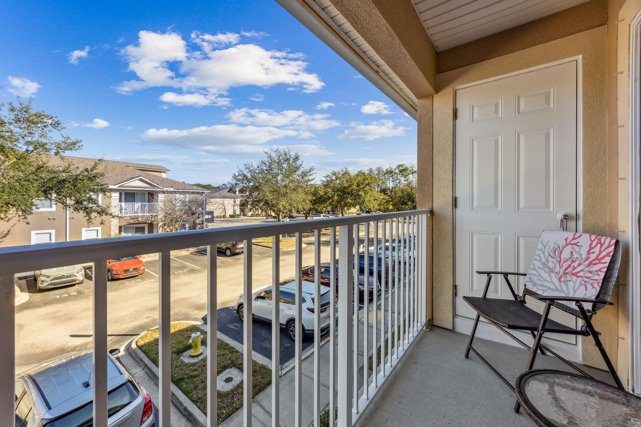 Image 19 of 40 For 2861 Golden Lake Loop