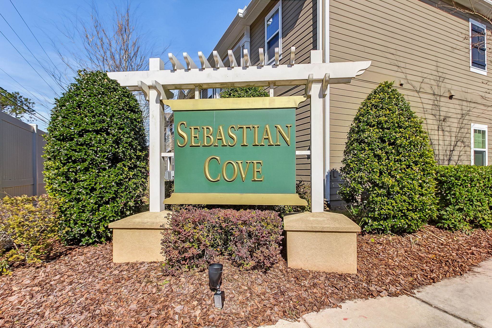 Image 34 of 40 For 2861 Golden Lake Loop